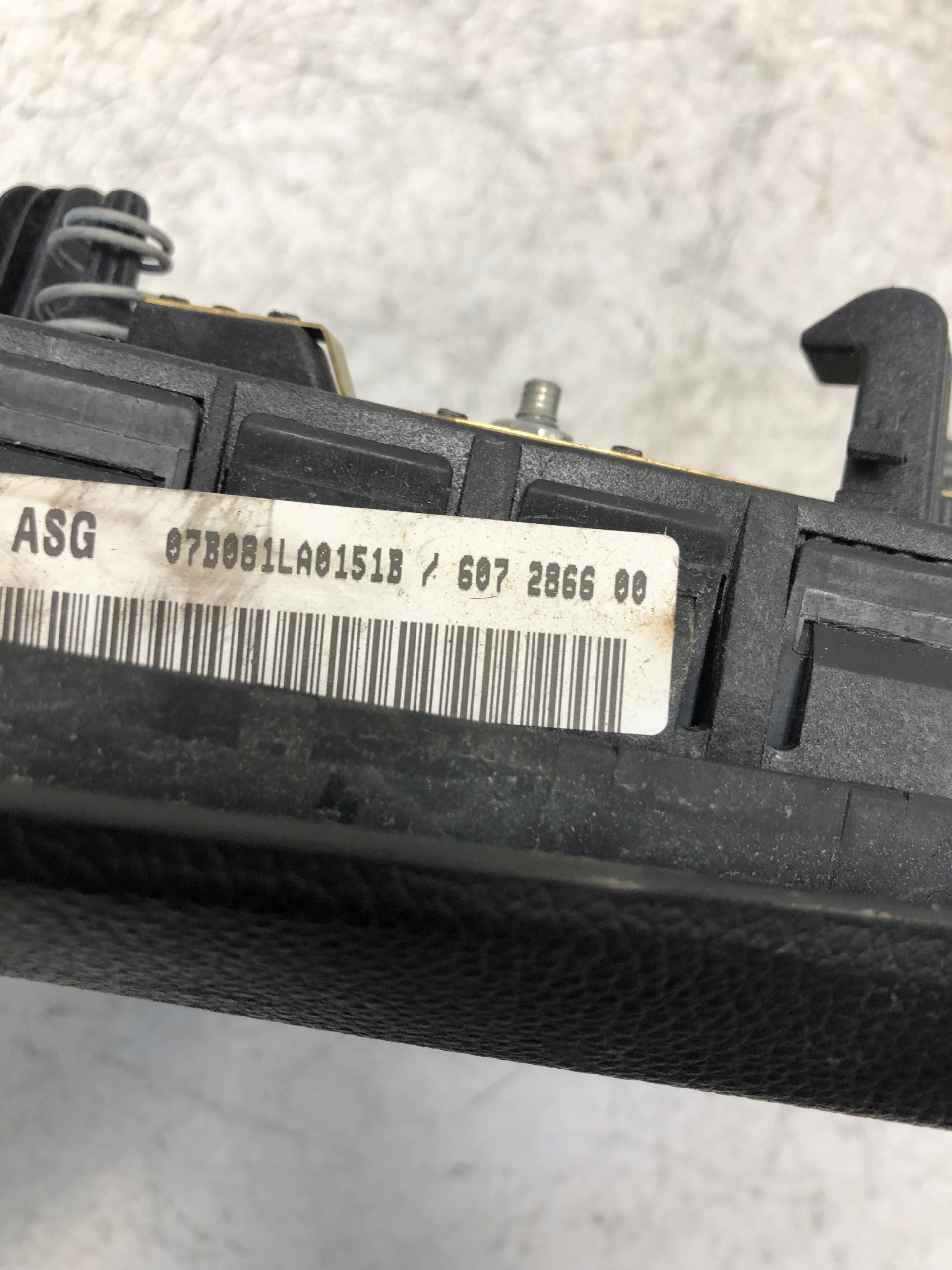 airbag airbag driver´s BMW E61 LIFT 6774449