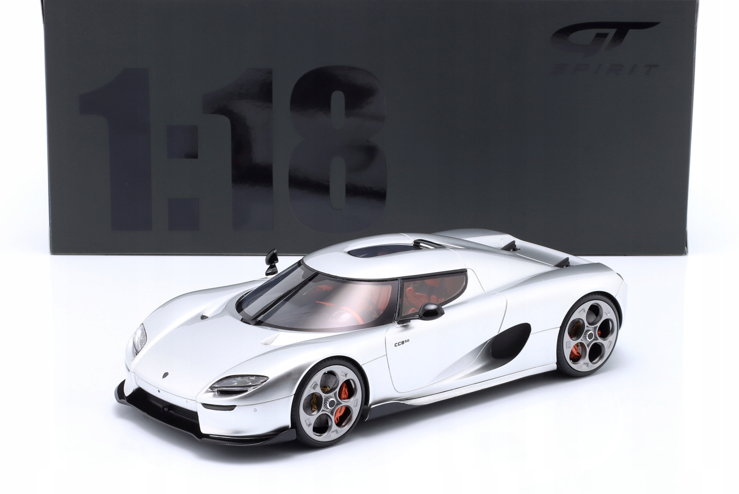 Gt Spirit Koenigsegg CC850 2022 stříbrná LE1/2000 1:18