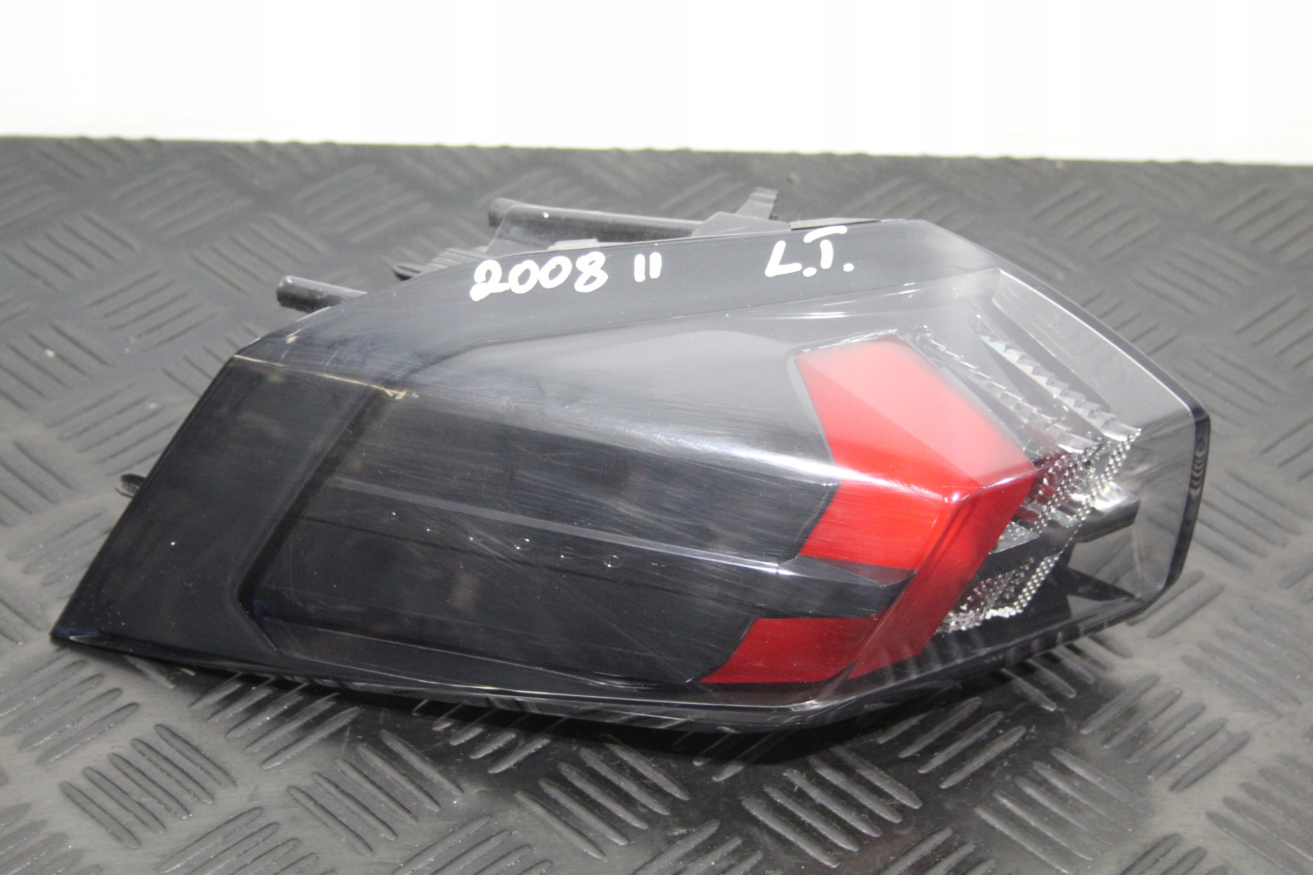 light left rear part rear PEUGEOT 2008 II 2