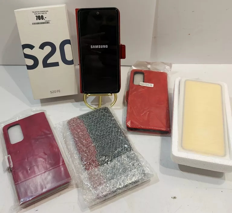 Smartfon Samsung Galaxy S20 FE 8 GB / 256 GB 5G niebieski