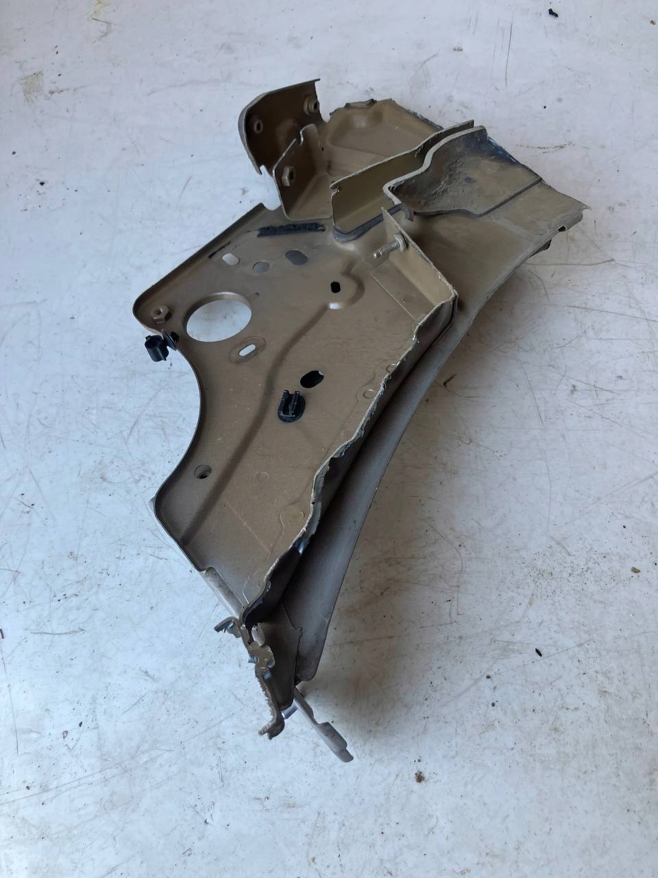 Longeron Console Support plaque Aile Droite Avant CITROEN C4 PICASSO II #30