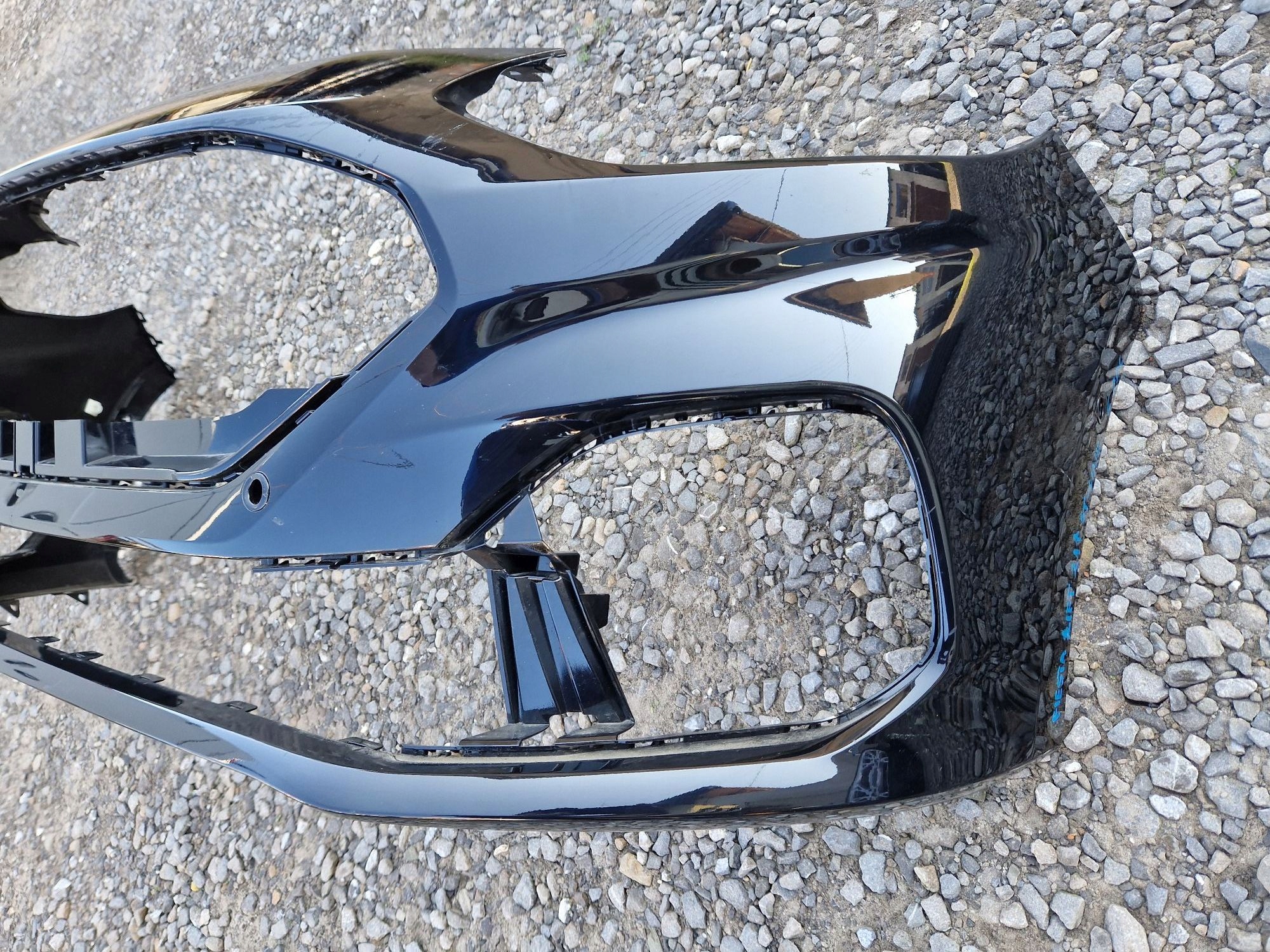 FRONTSTOSSSTANGE FORD FIESTA MK8 LIFT ST-LINE 21R->