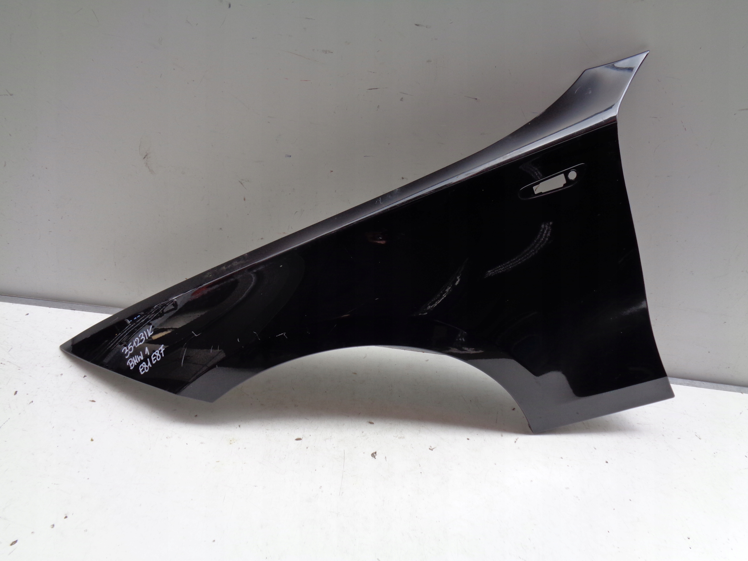aile gauche avant BMW 1 E81 E87 NR 35123
