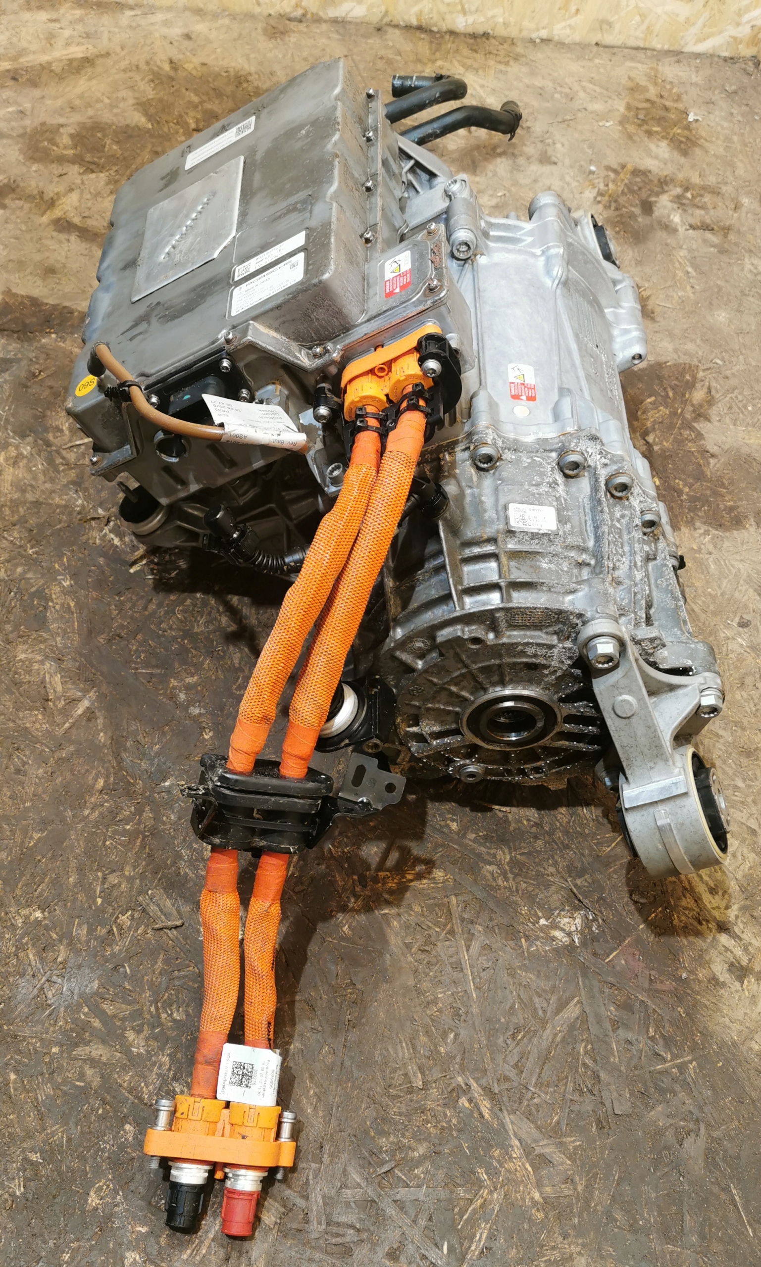 engine electrical front PORSCHE TAYCAN TURBO S AUDI ETRON GT 589Ps 1