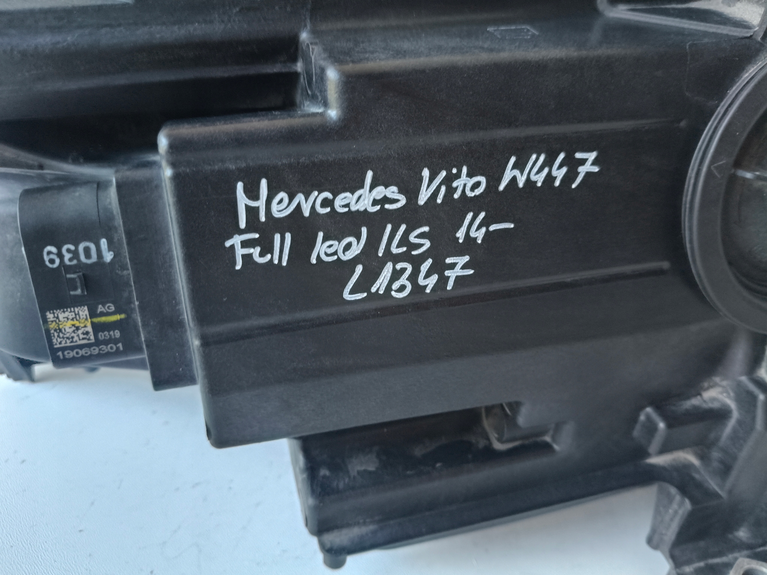 light left REFLEKTOR MERCEDES VITO V-KLASA W447 14- FULL LED ILS