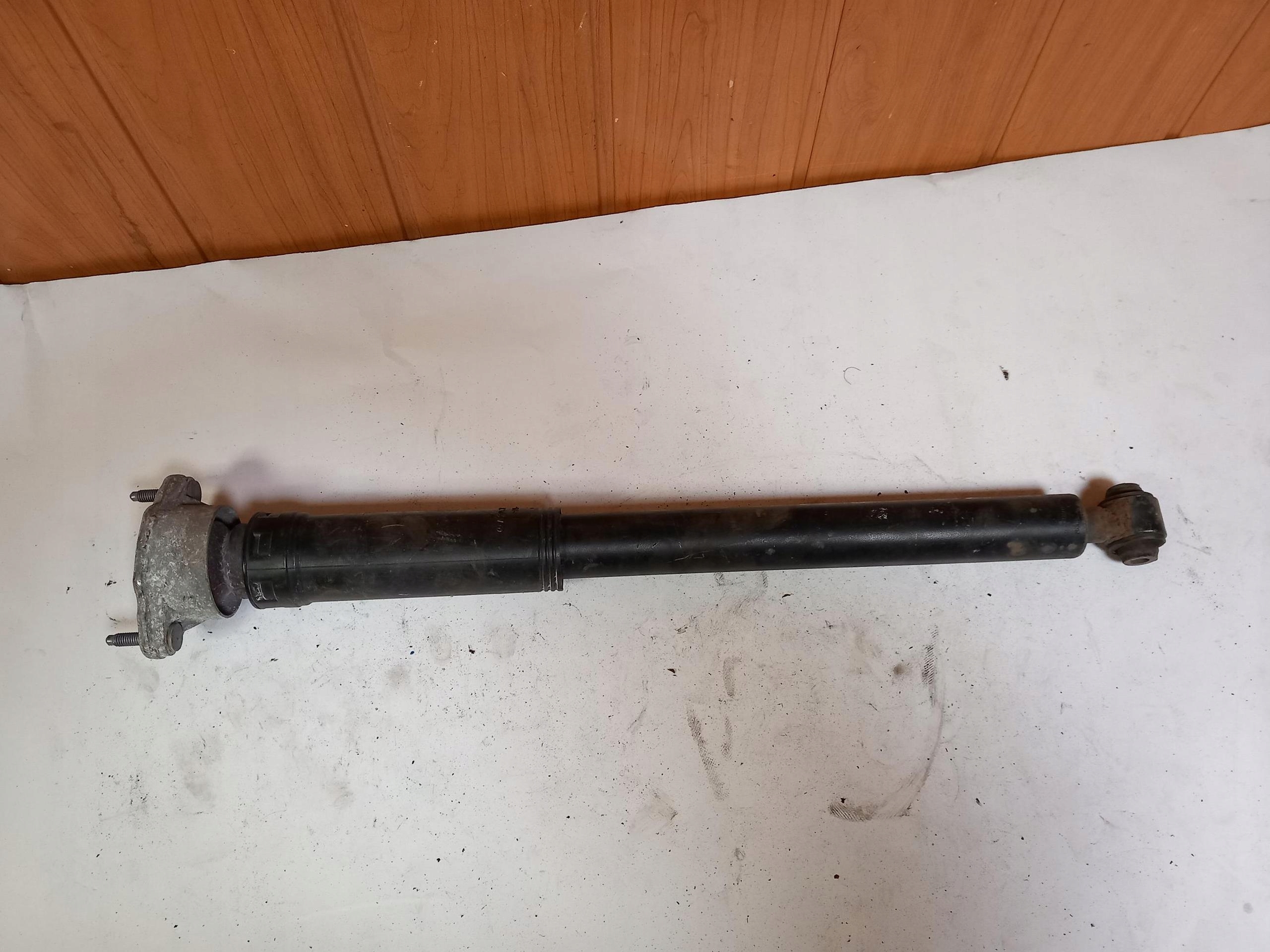 shock absorber rear MERCEDES E-KLASA W207 A2073202530 07-14