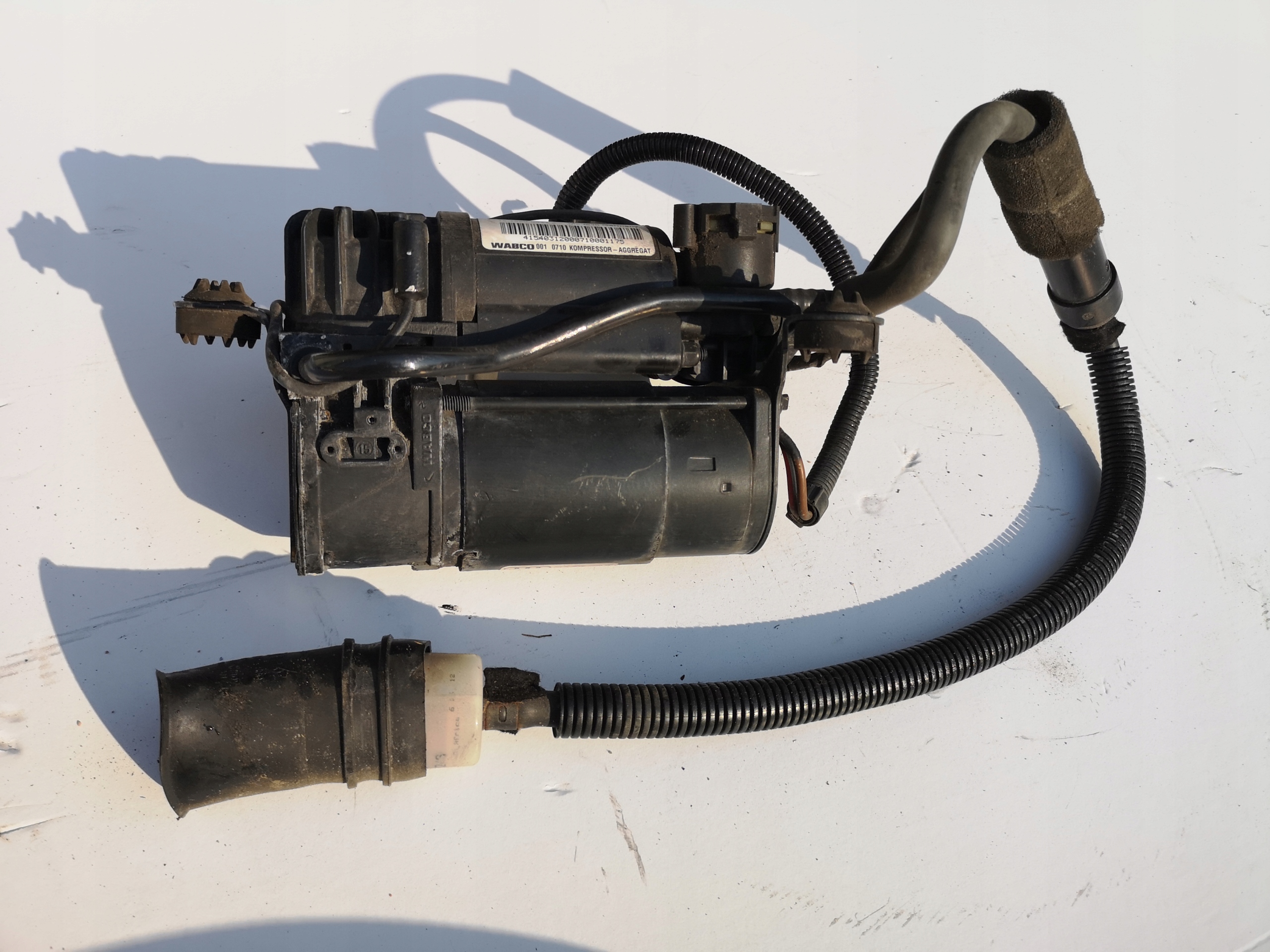 1550-0041 7L8616006B - AUDI A8 D3 компресор Підвіска насос