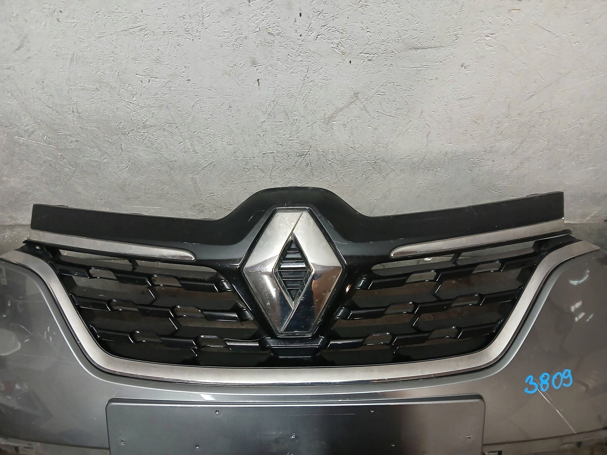 nárazník předek RENAULT ARKANA RS