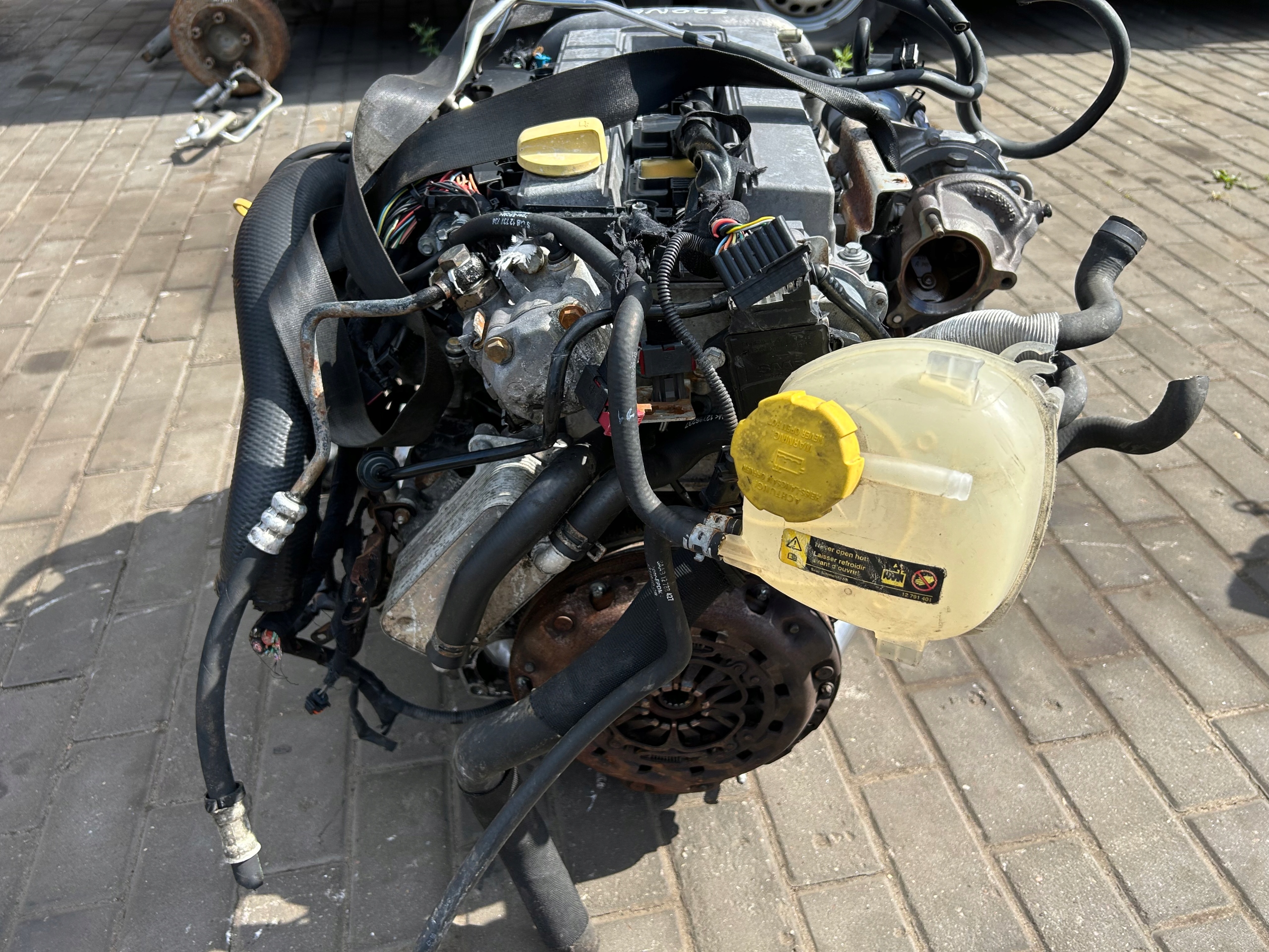 двигатель комплектный SAAB 9-3 93 II 2.0 T Z20NEL