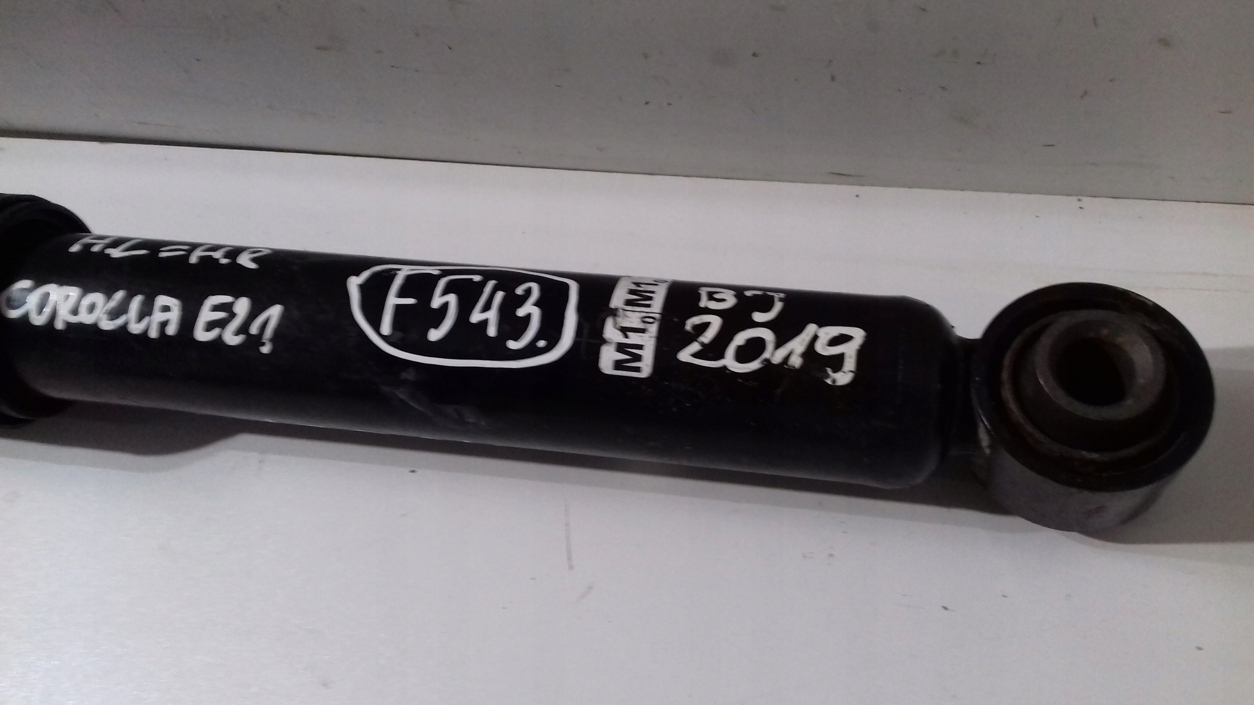 TOYOTA COROLLA E 21 shock absorber rear 2019- HB