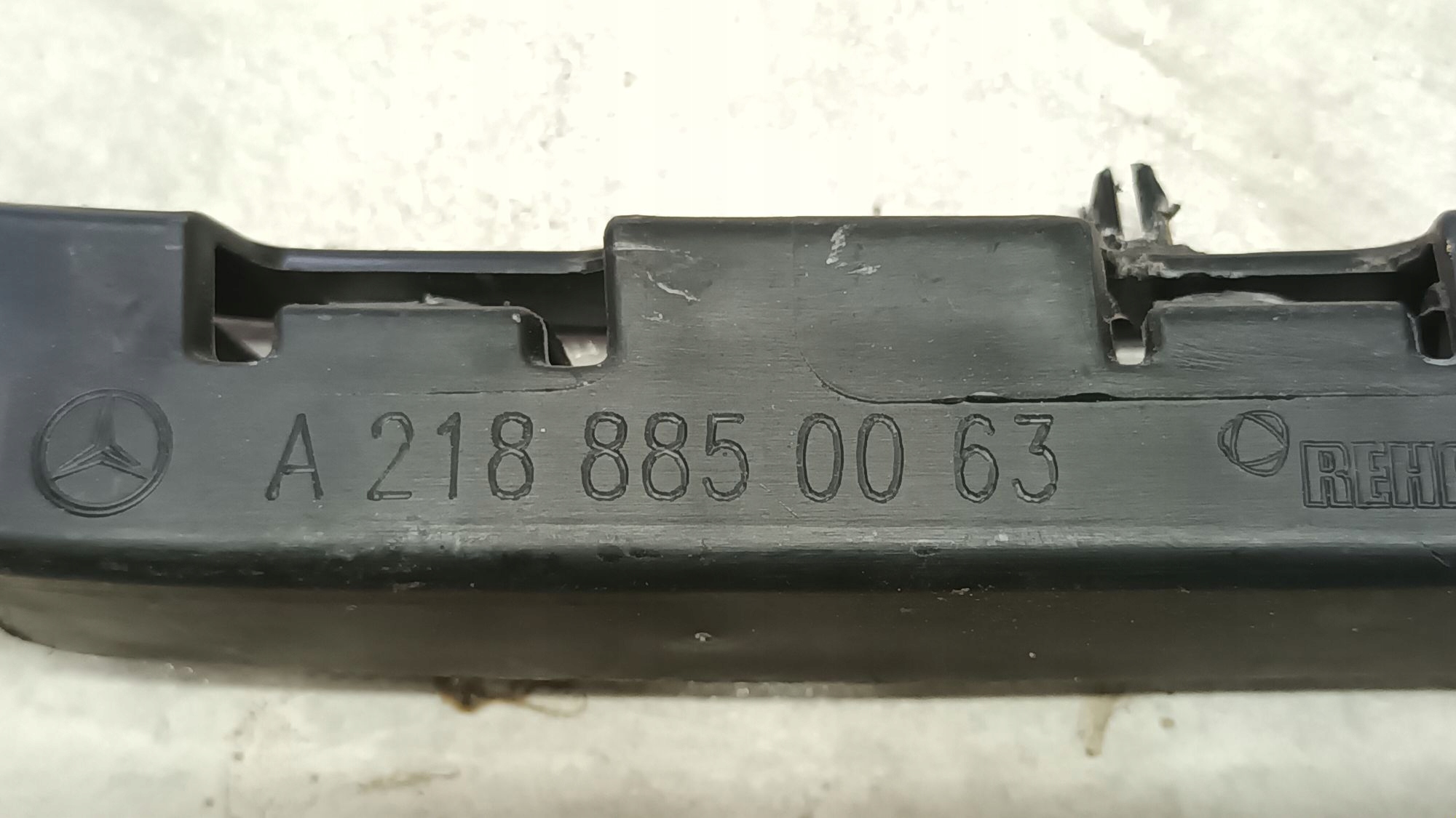 left bumper bracket of the rear MERCEDES CLS W218 2011->