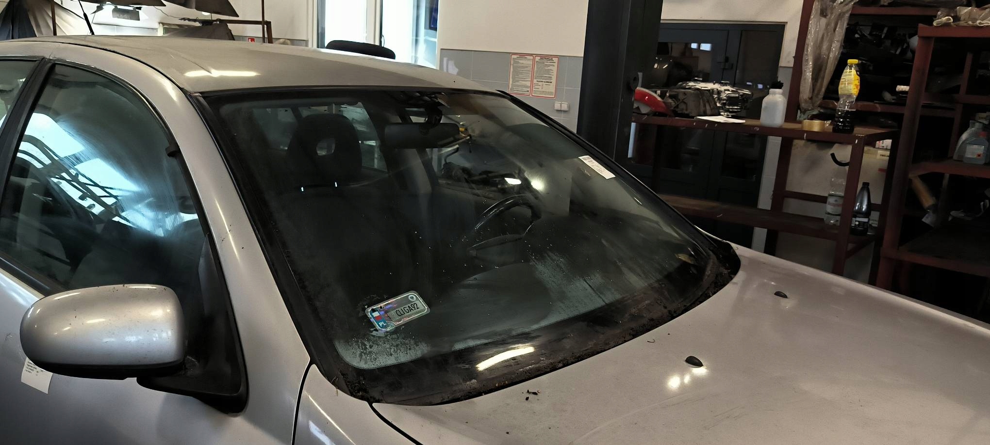 window front NISSAN ALMERA