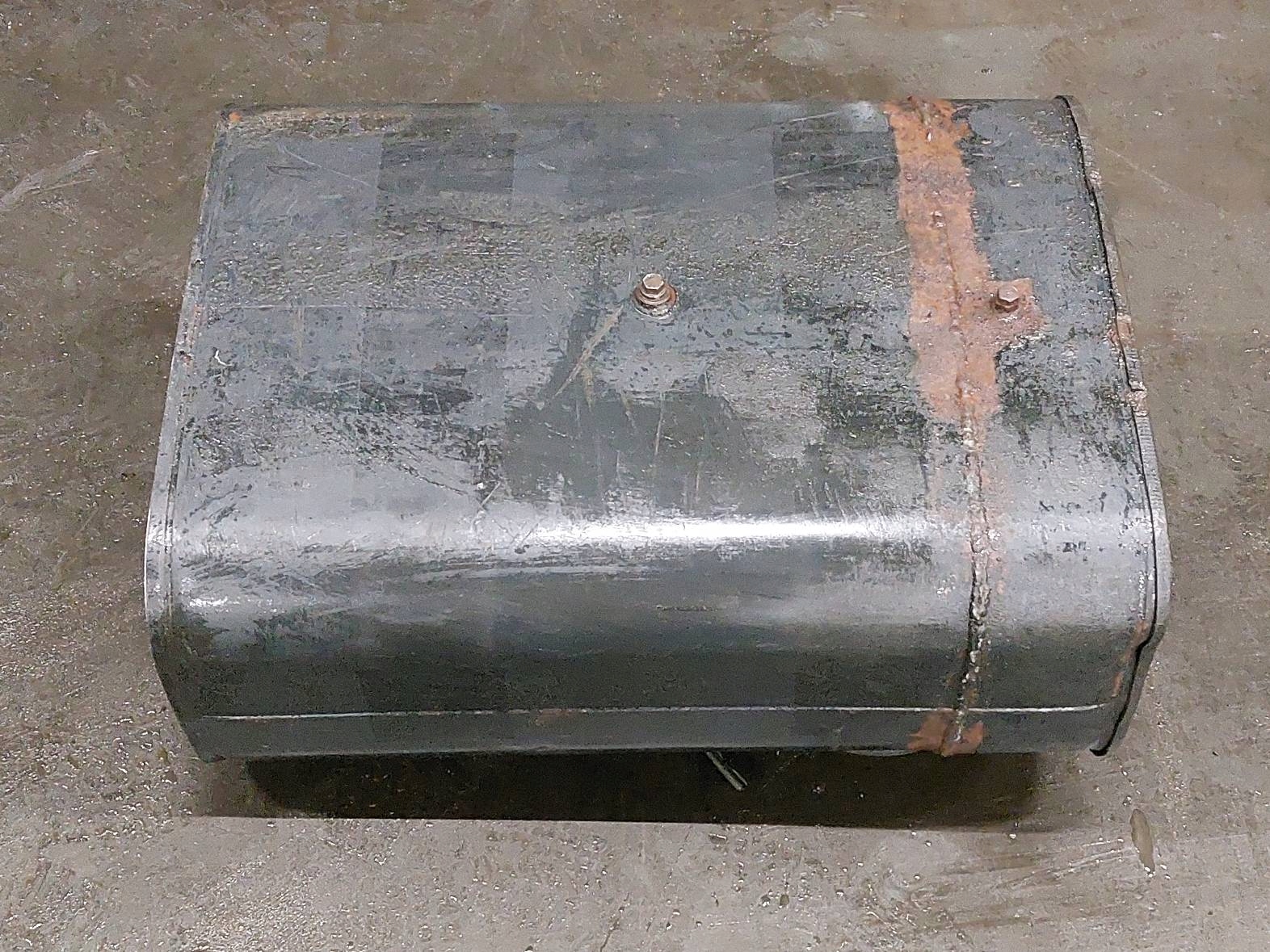 tank fuel tank + pump metallic MAN L2000 8.113 LC