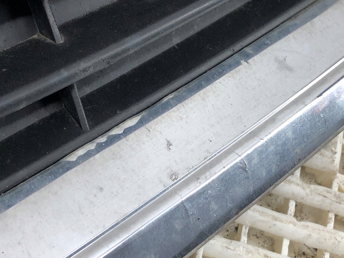 решетка радиатора CITROEN C8 1401074577 Минивен