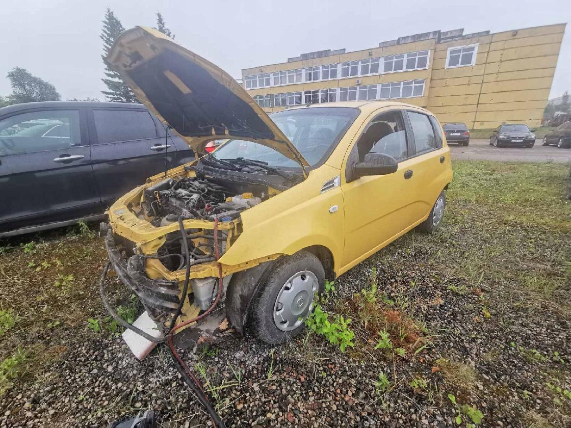 Chevrolet Aveo шланг воды 2009 1.2л