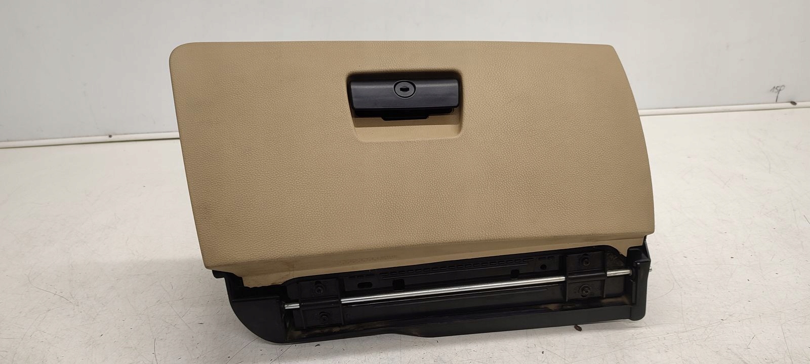 pretinac suvozača suvozača BMW E91 E90 LIFT 2,0D