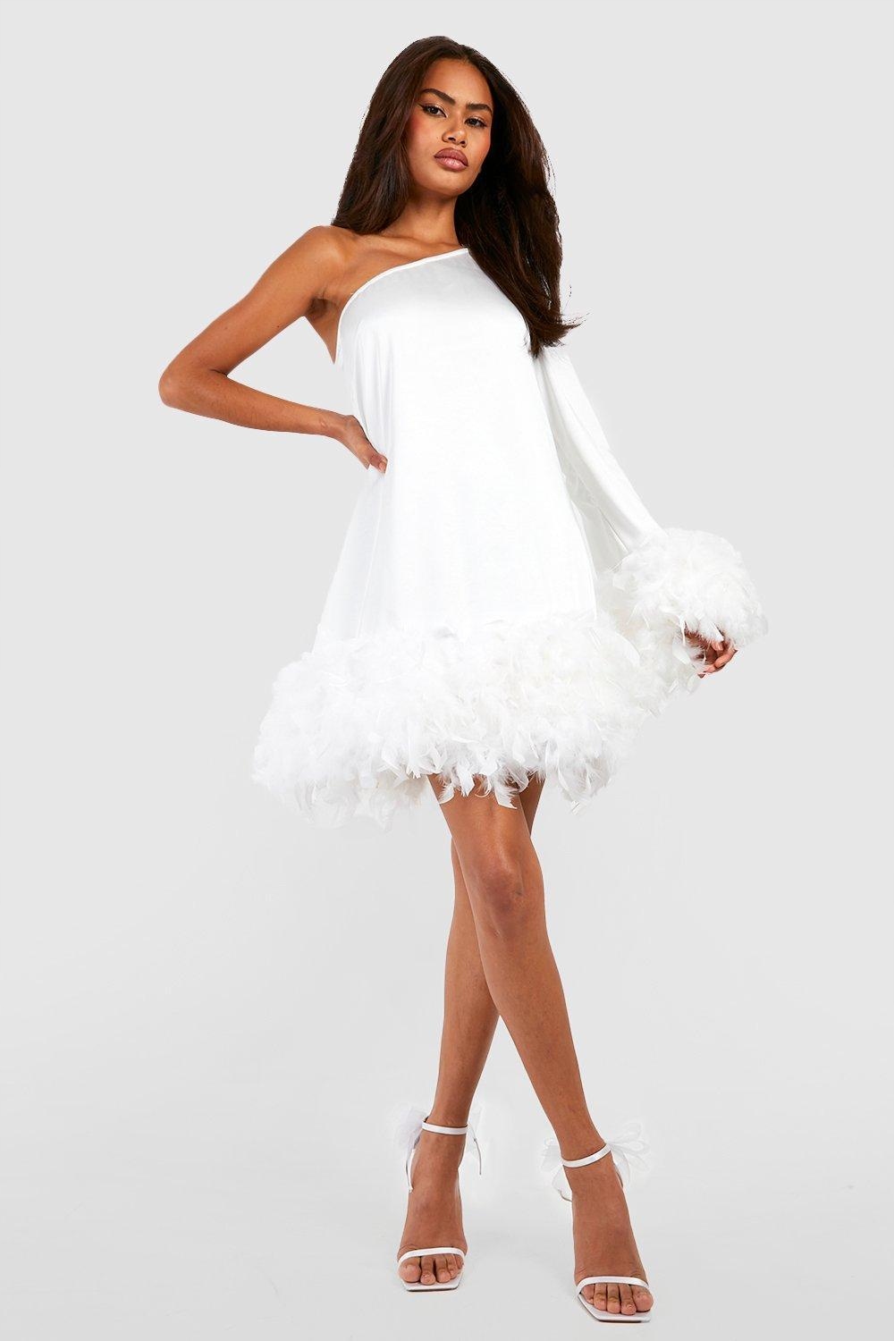 KC15203 Boohoo Asymetrická Šaty S Mini Peřím (25) XL