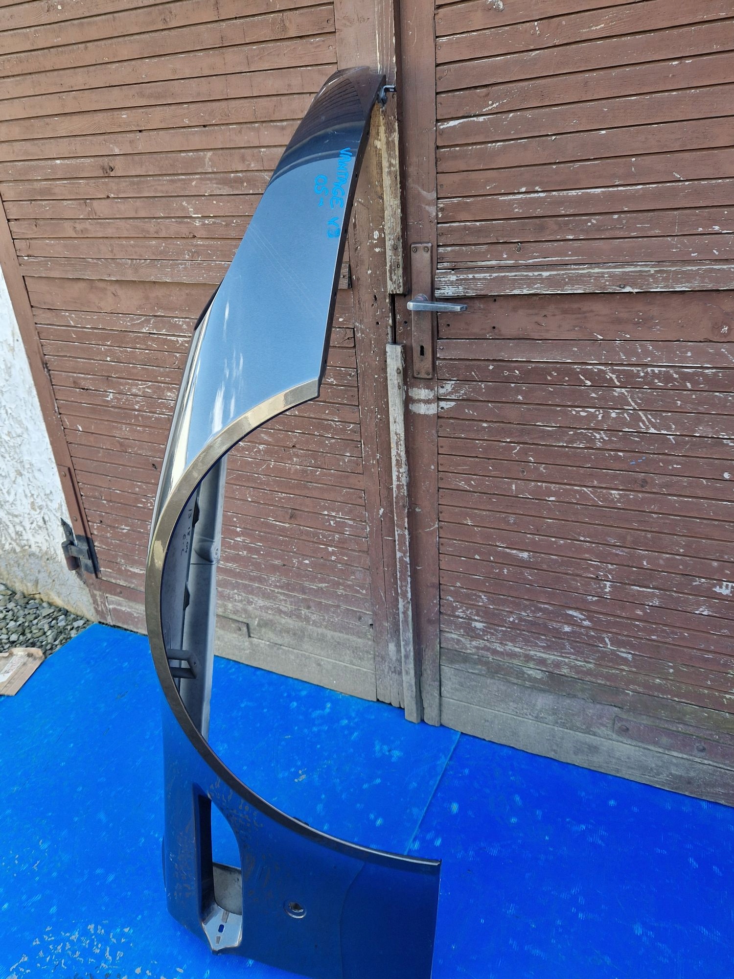 fender right front ASTON MARTIN VANTAGE V8 2005R->