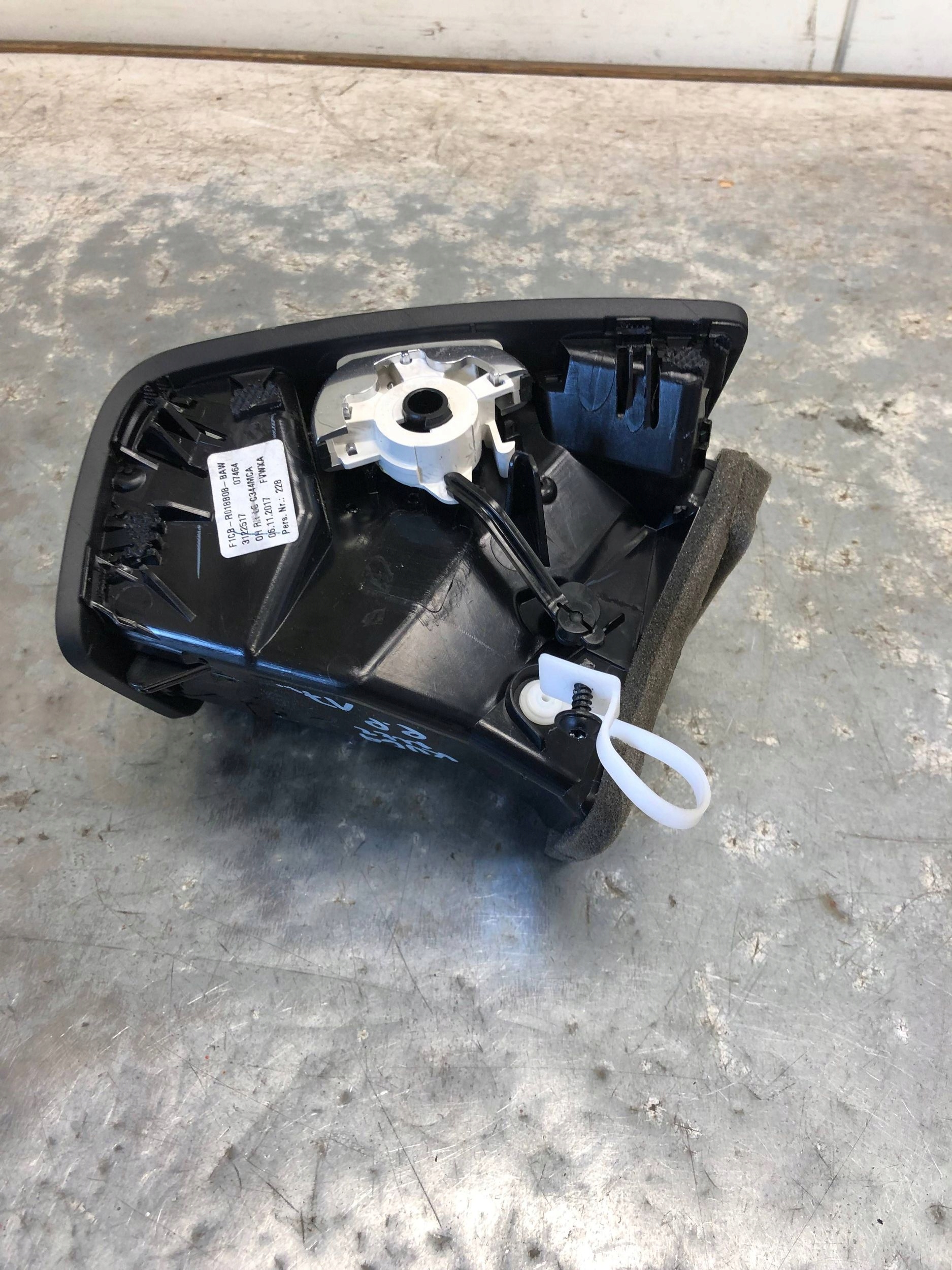 grid air conditioning devices right front FORD KUGA MK2 LIFT F1CB-R018B08-BAW