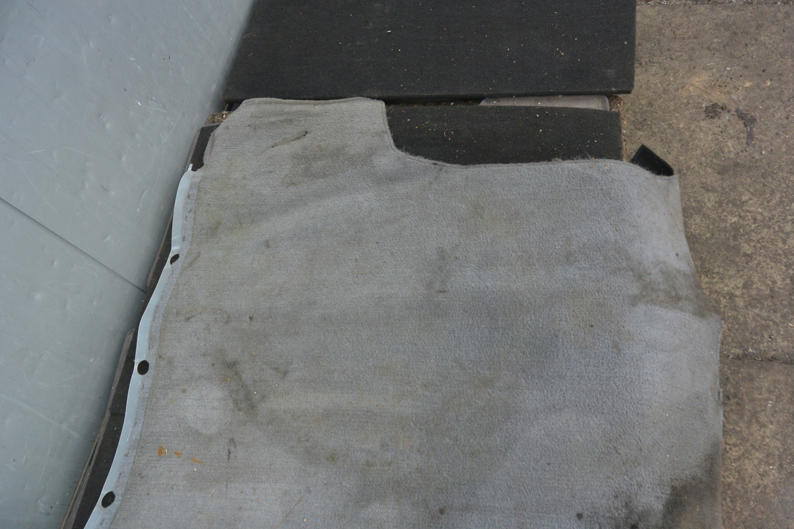 mats boot floor TOYOTA 4RUNNER II