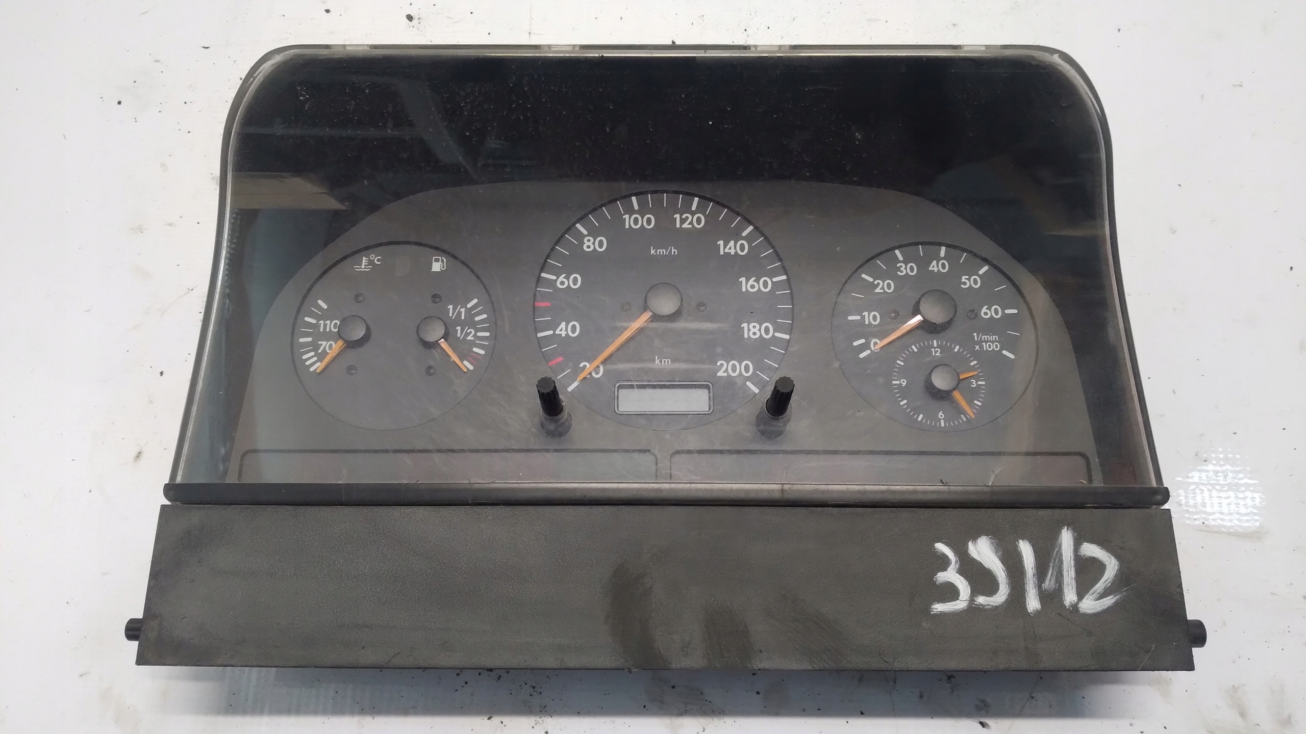 VW LT 35 2.5 TDI СЧЕТЧИК ЧАСОВ 2D0919860A