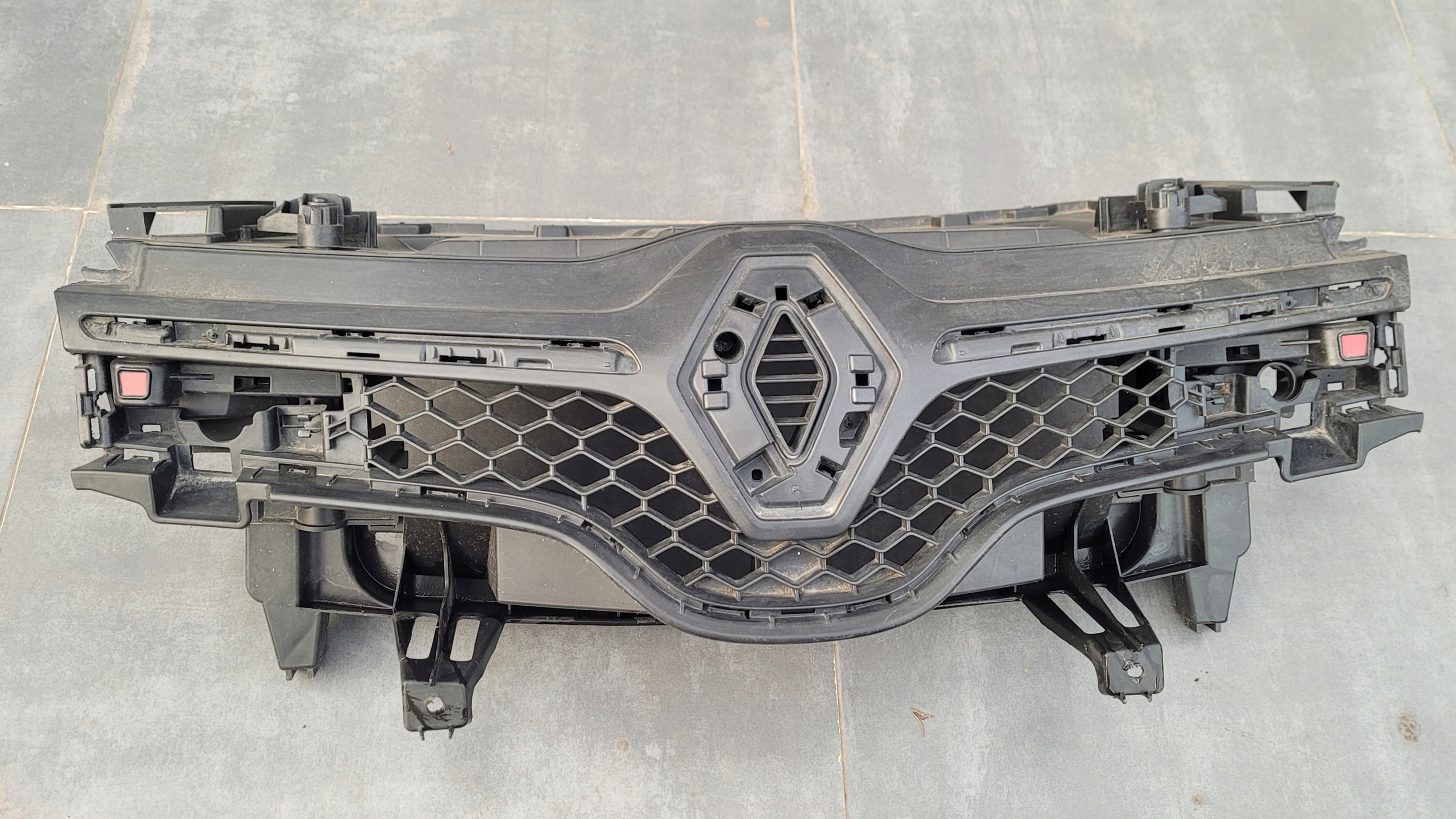Renault Twingo II Kühlergrill FRONTGRILL Kühlergitter 3146203611 - Thumbnail 1