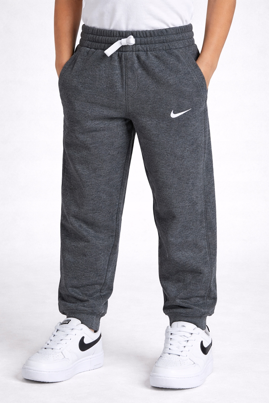 B9297 Dziecięce Spodnie Dresowe IB1252 Nike L 147 158 CM