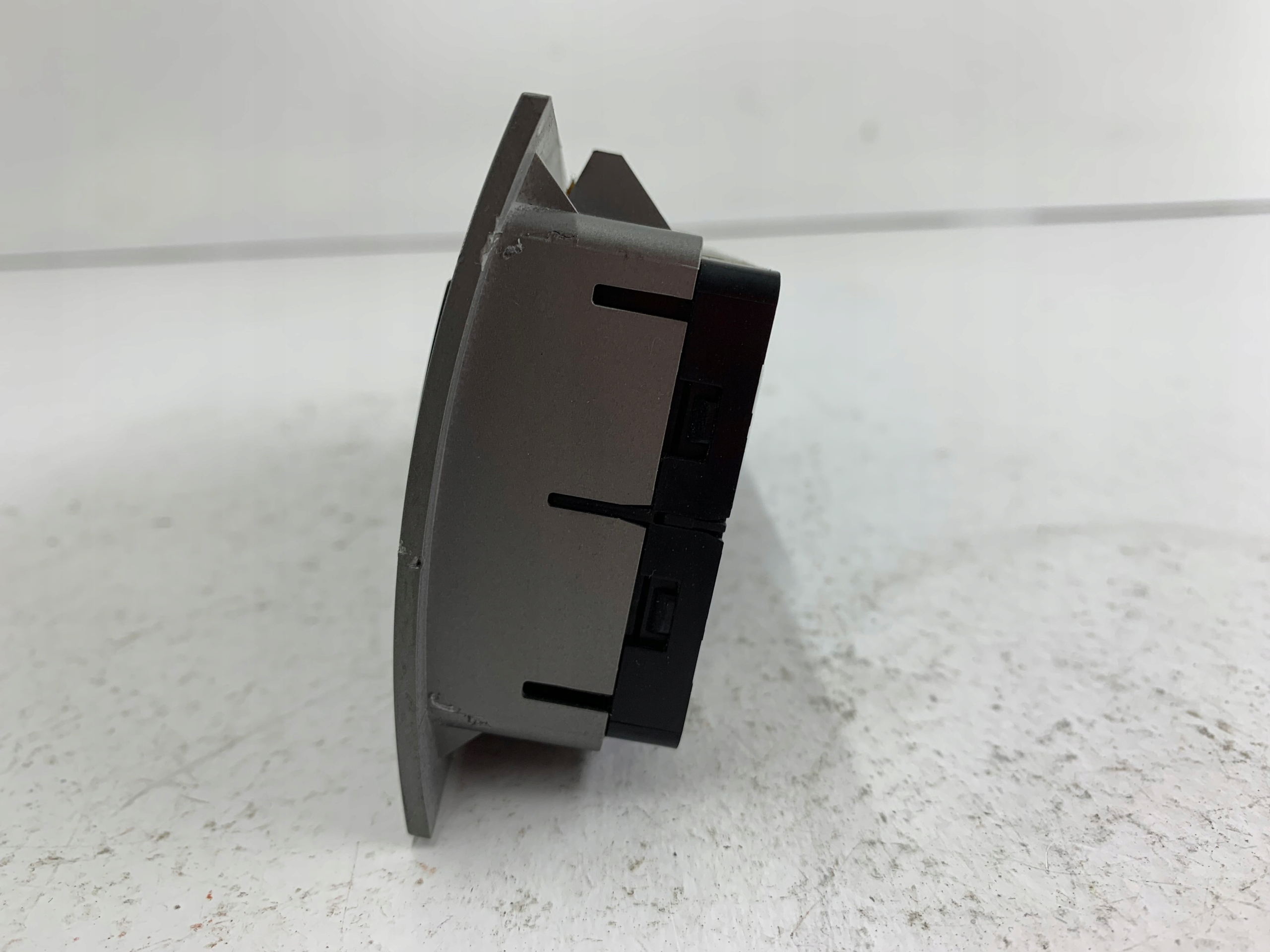 BMW E65 LIFT PANEL window control switch left front 6943057