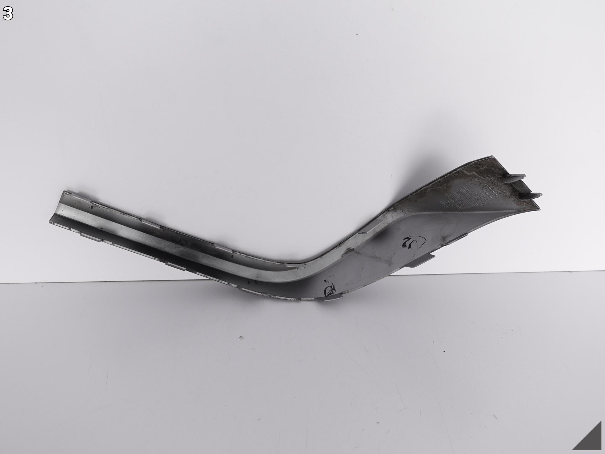 AUDI Q2 81A S-LINE 16- bumper moulding right rear part