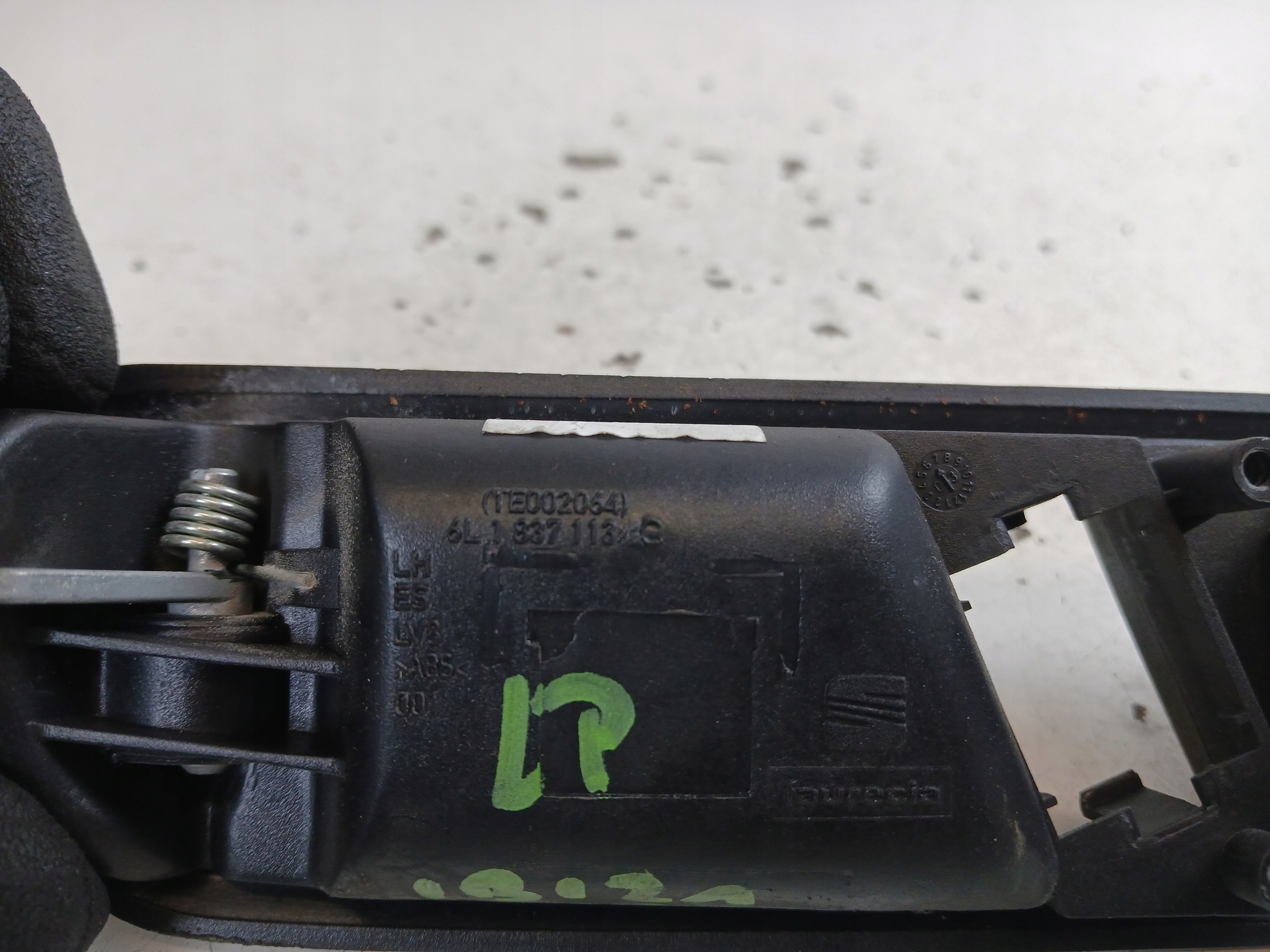 SEAT IBIZA III handle inner left front 6L0837113C