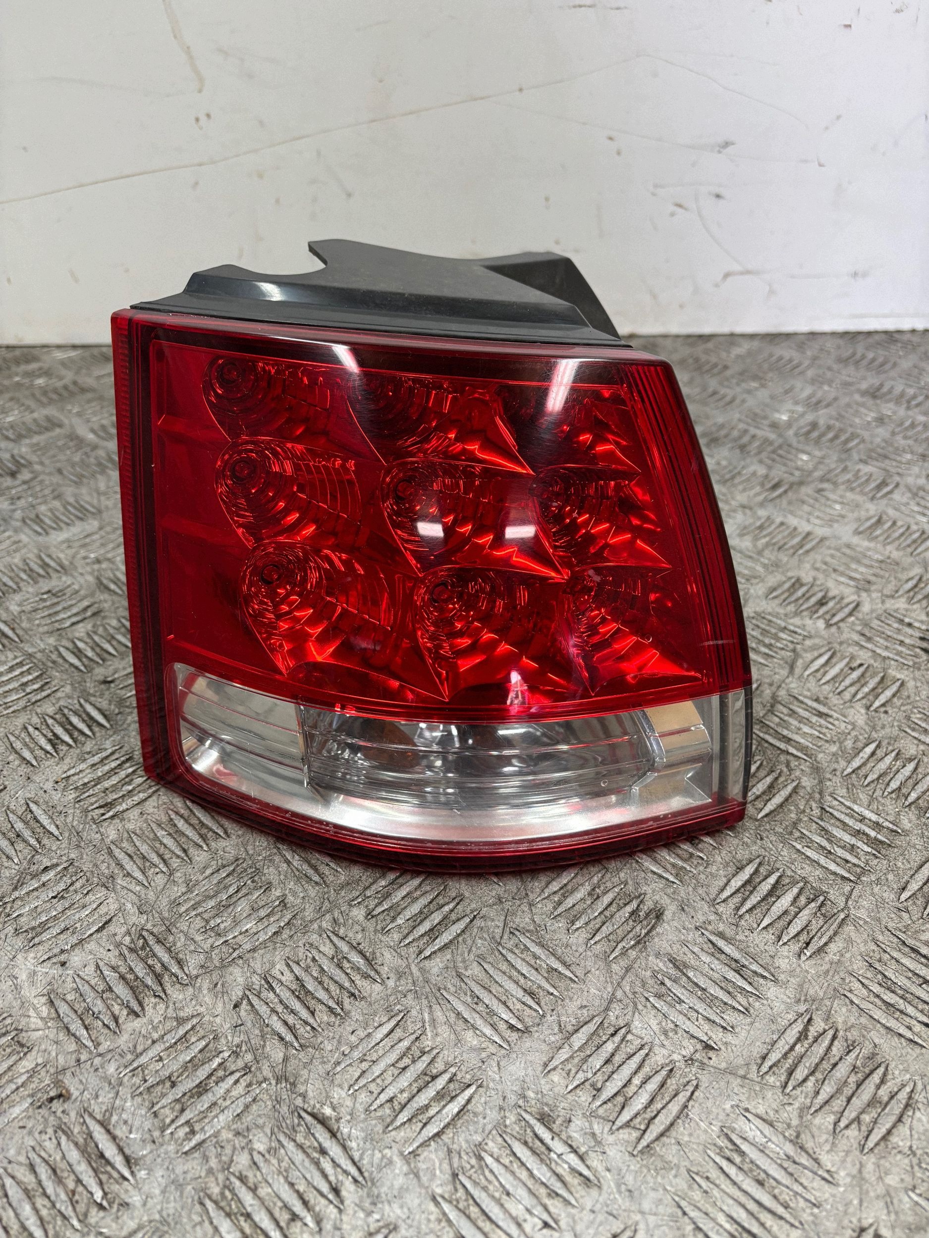 light rear part rear left CITROEN C-CROSSER