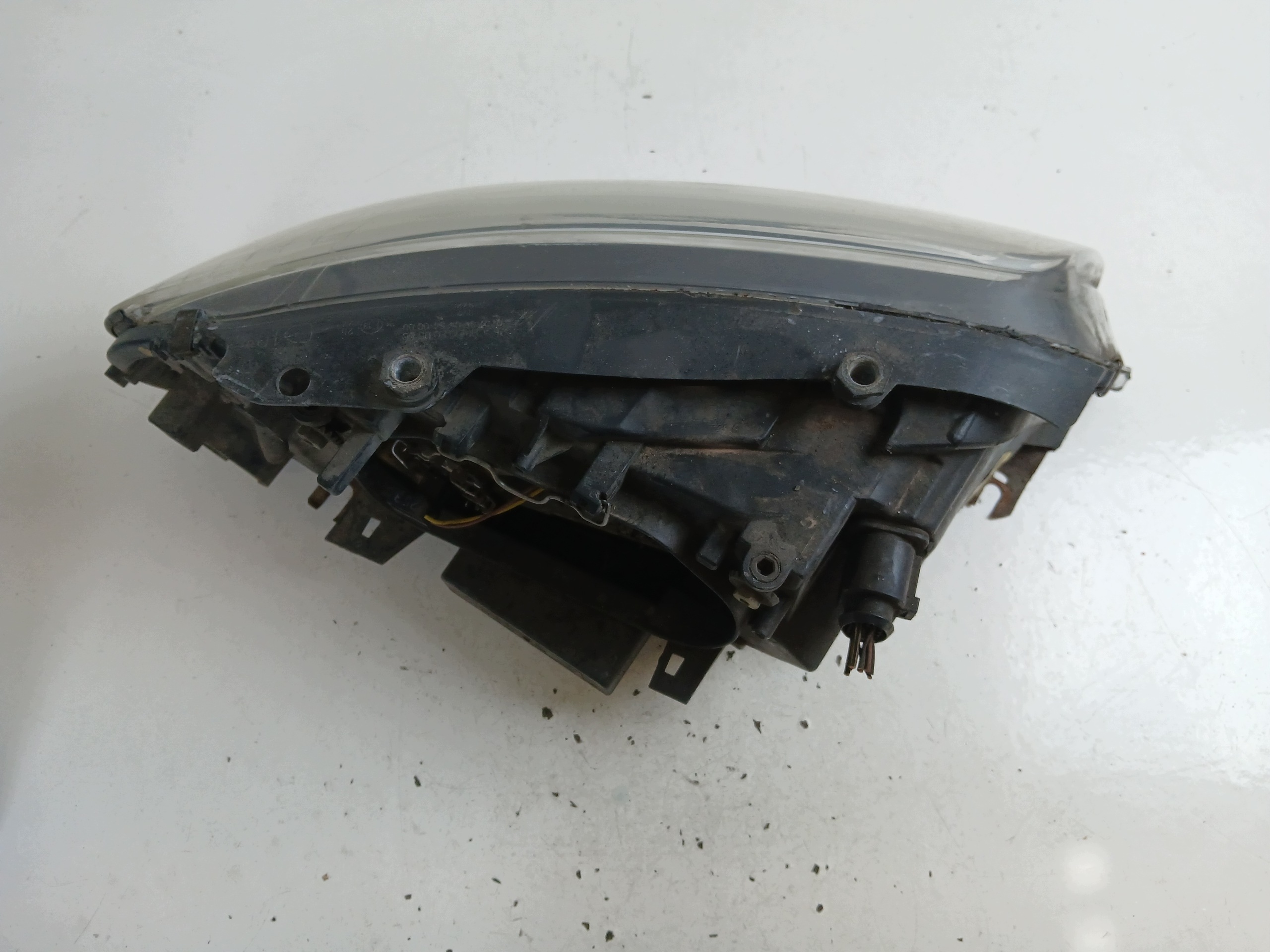 VW SHARAN and LIFT light left front CIEMNA 7M7941015M