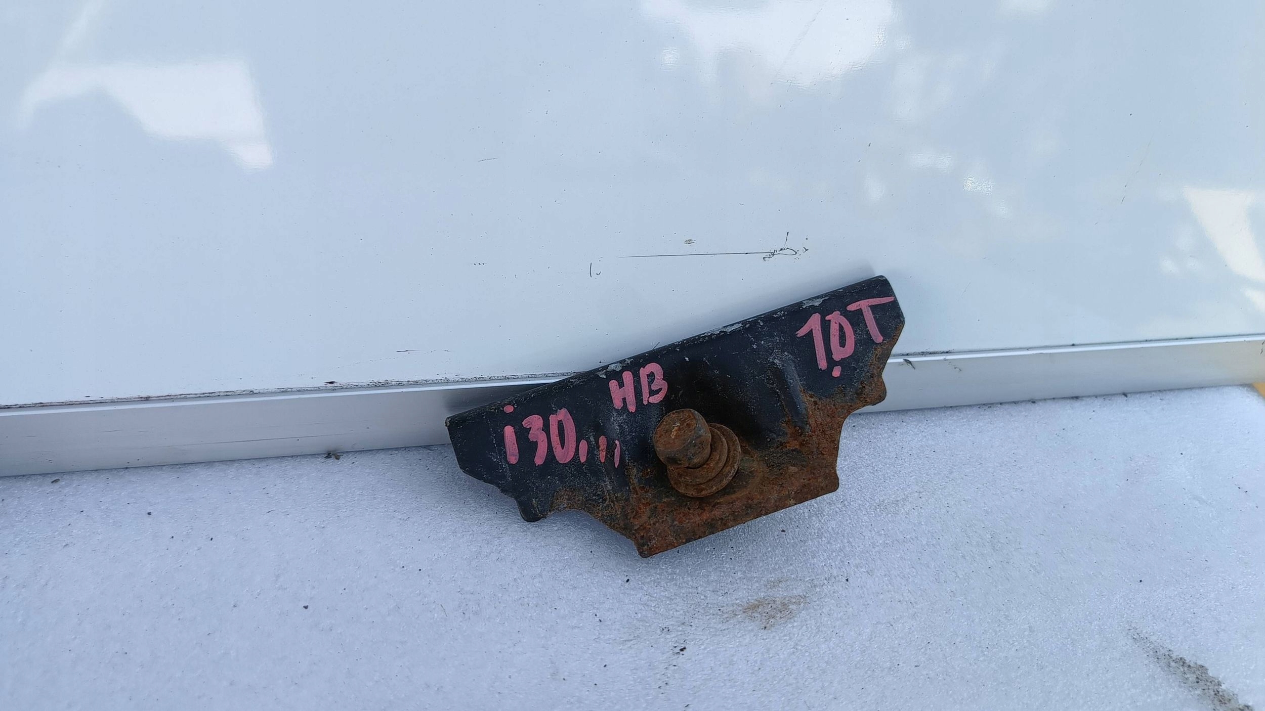 HYUNDAI I30 III Halter Halter AKUMULATORA 2017R