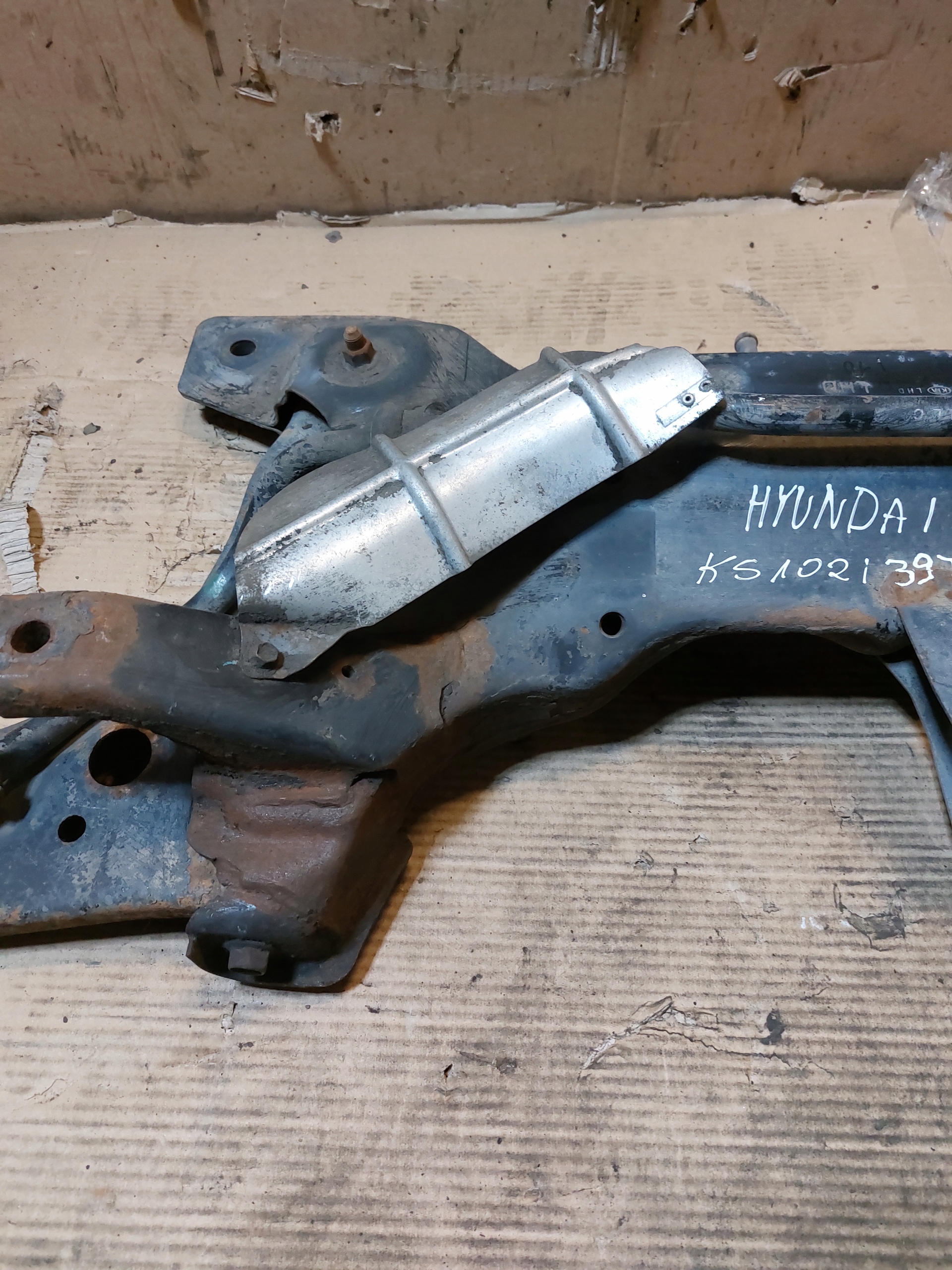 axle beam subframe front HYUNDAI i10