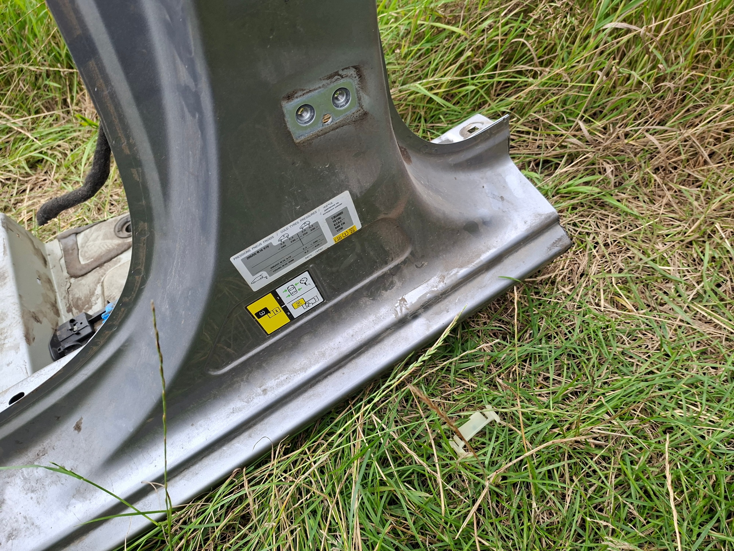 pillar central left PEUGEOT 308 II T9