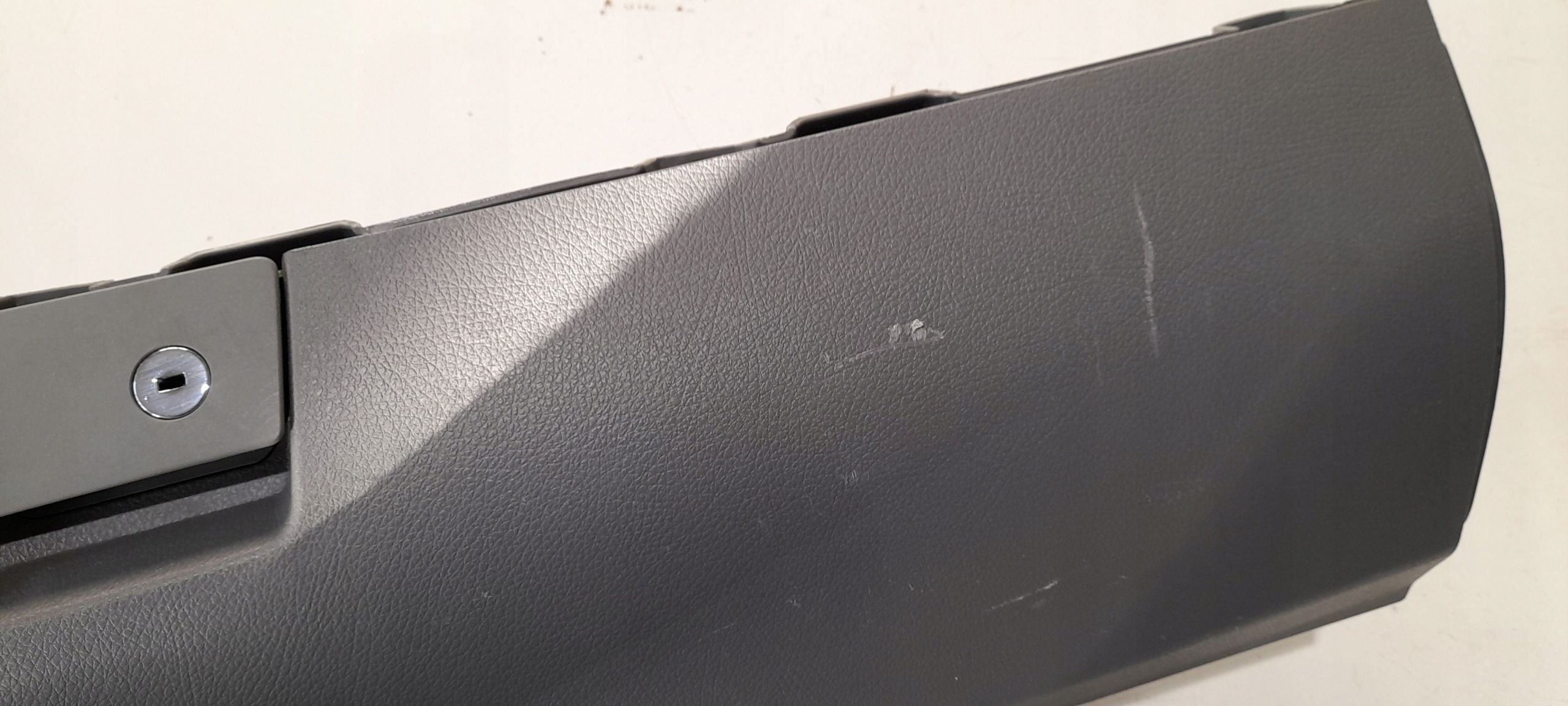 HANDSCHUHFACH DES BEIFAHRERS MERCEDES SPRINTER 906 A9066800191