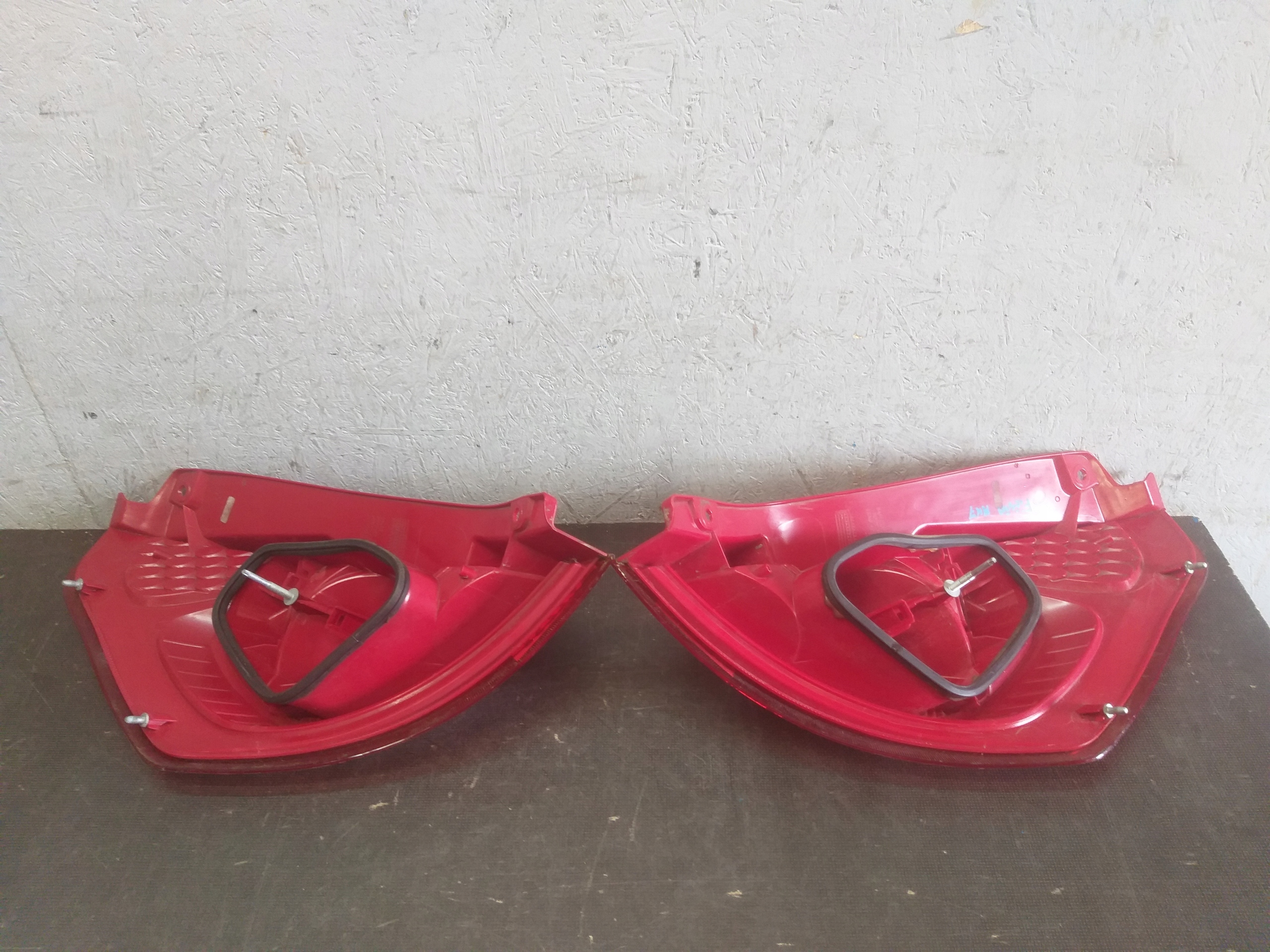 light rear part left FORD FIESTA MK7
