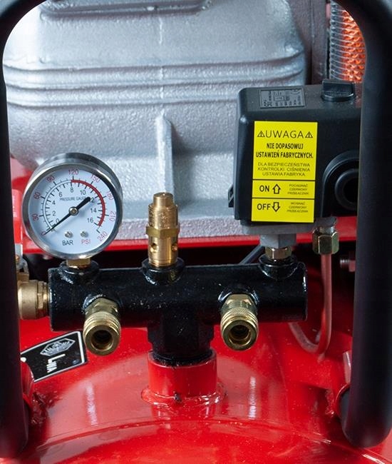 Kompresor olejowy Kupczyk KKT 1600/300 Moc (kW) 7.5 kW