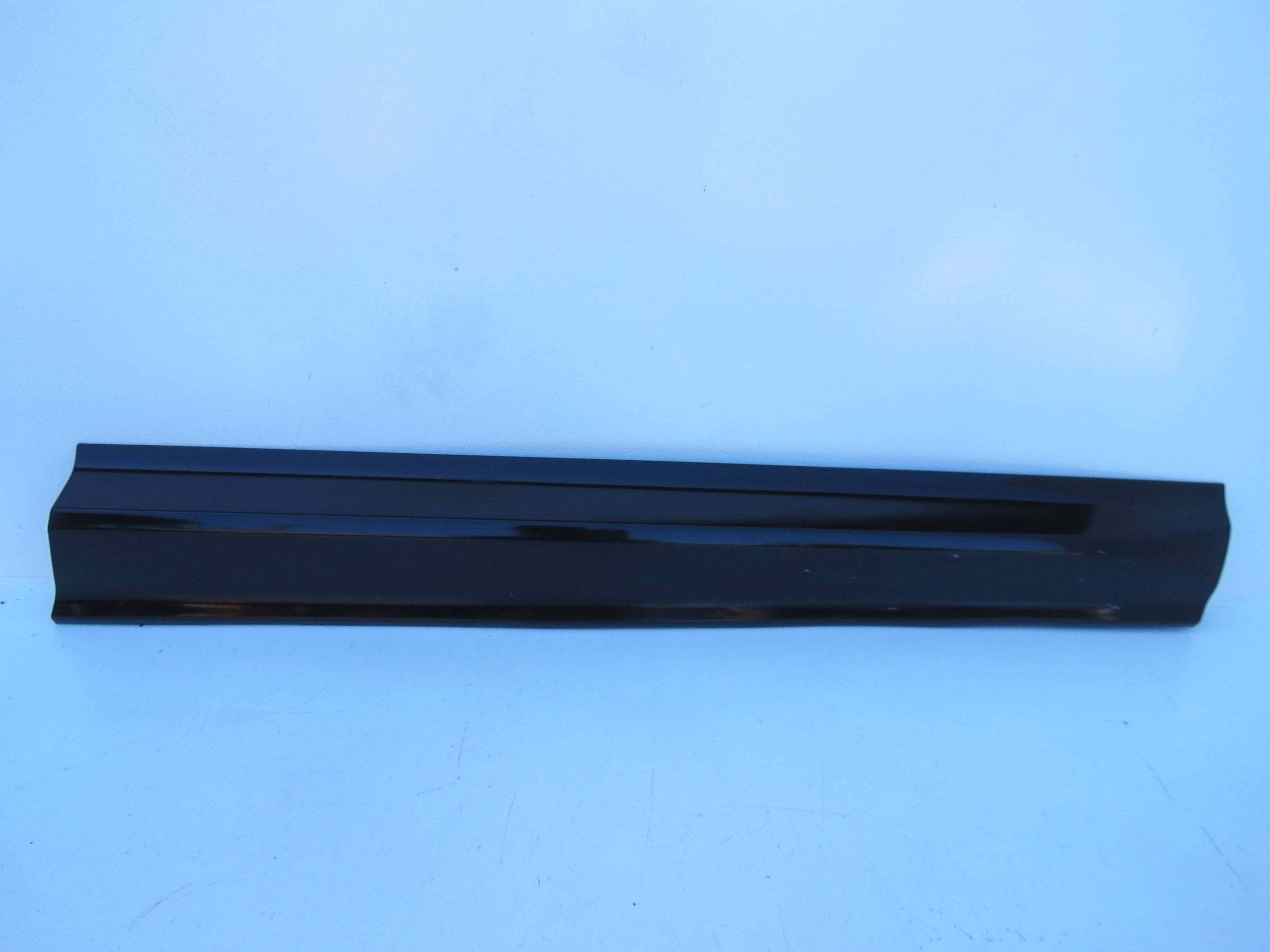 moulding door right front VOLVO XC60 II 32208739