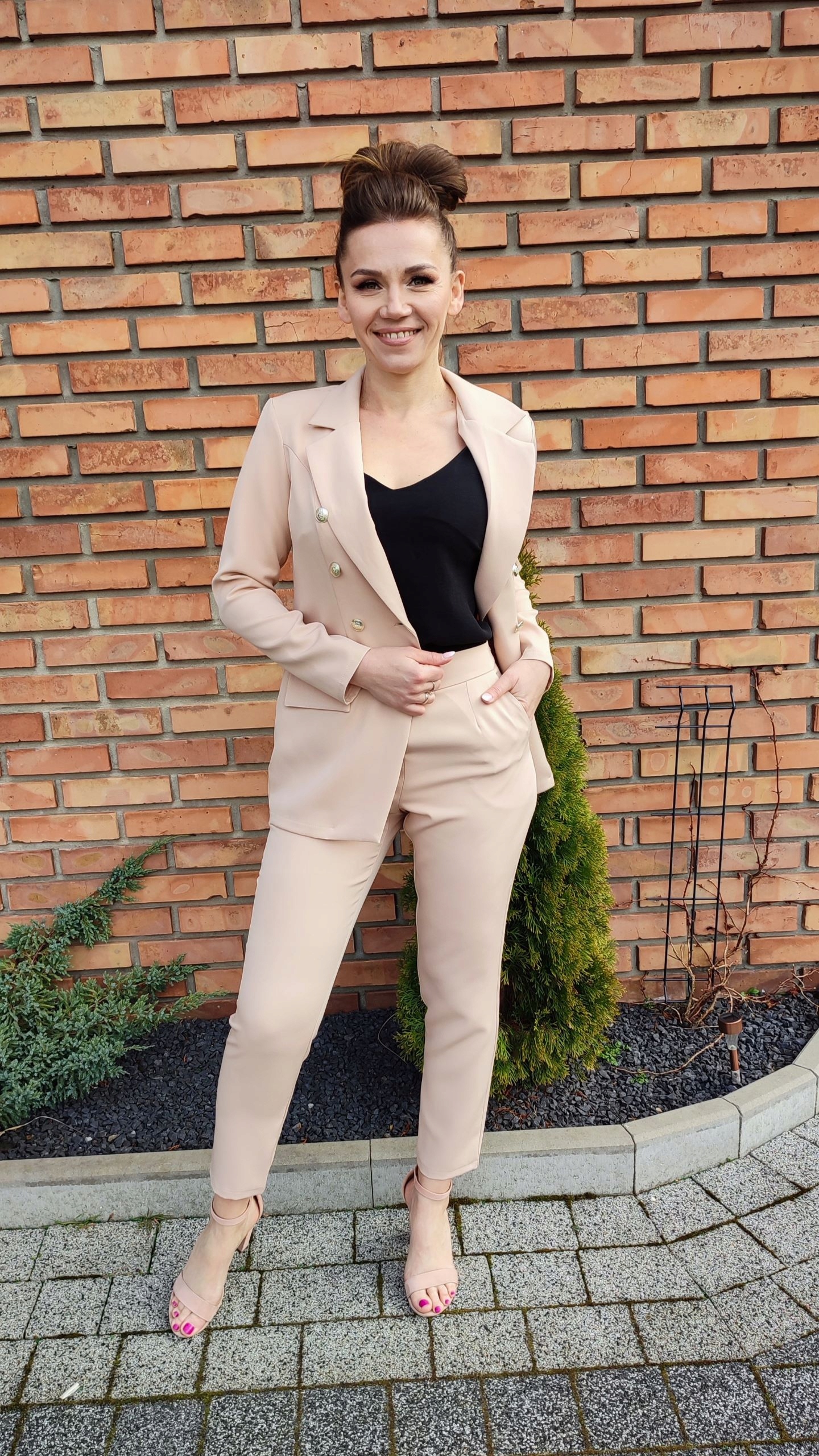 Natally Fashion Garnitur beżowy 44(XXL) Marka inna