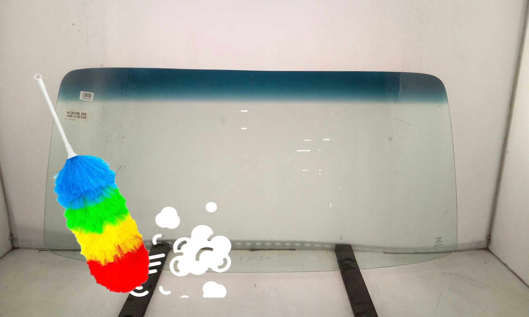 Szyba czołowa KIA K2500/2700 2000-2004 z pasem NOWA