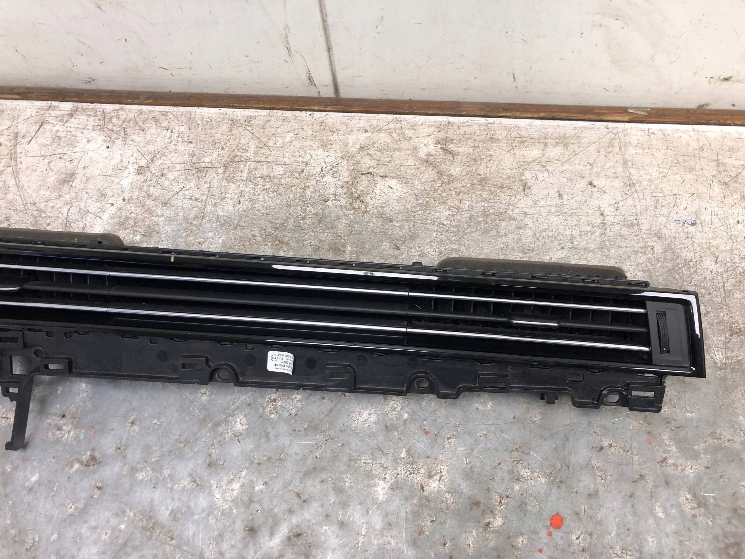 grid air conditioning devices consoles VW PASSAT B8 LIFT 3G1858416M