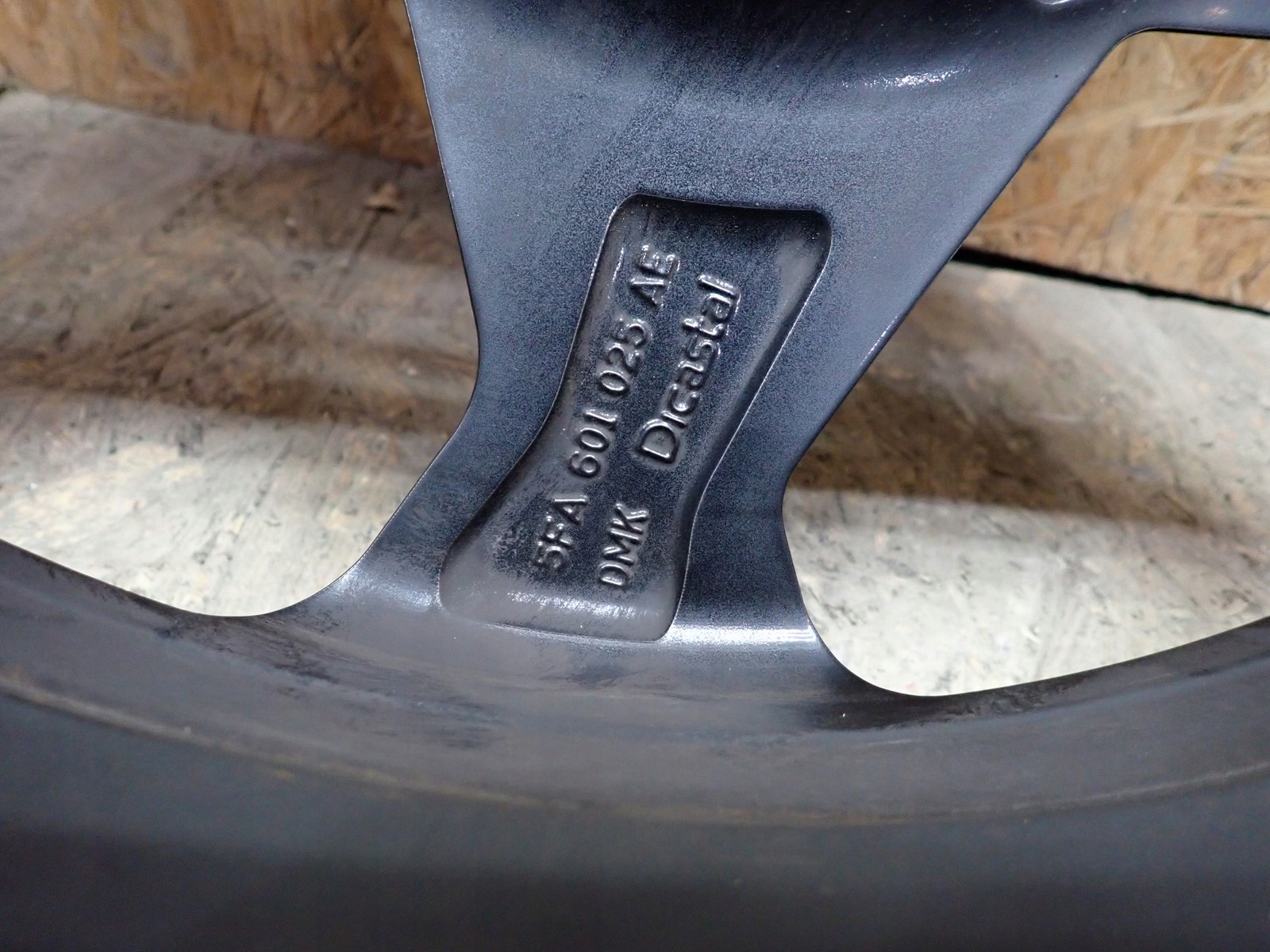 disk hliníkový SEAT CUPRA LEON 4 IV 5FA 20- 19'' 5x112 ET 49 5FA601025AE
