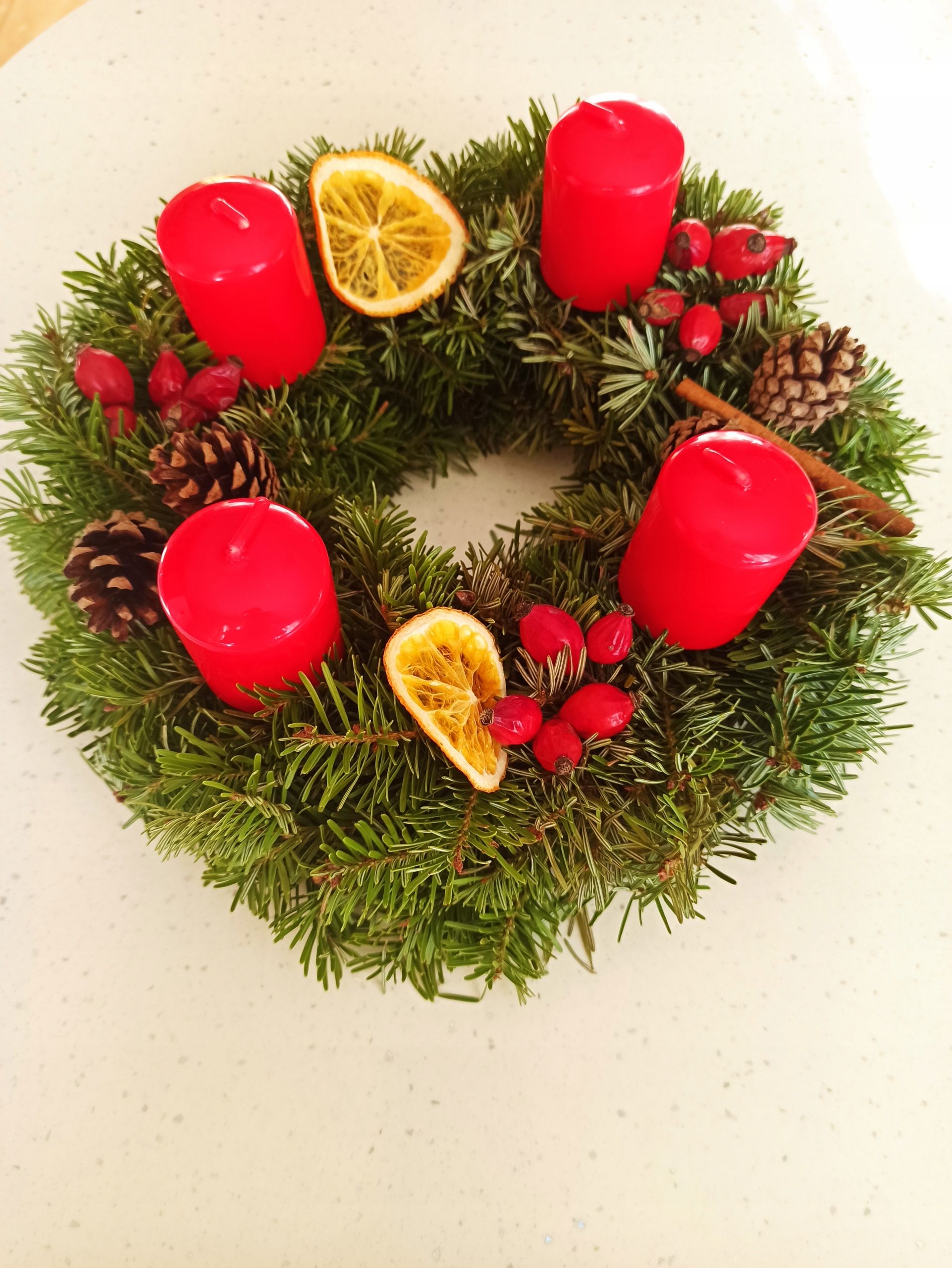 WIENIEC ADWENTOWY ZE ŚWIECAMI 27cm BOŻE NARODZENIE