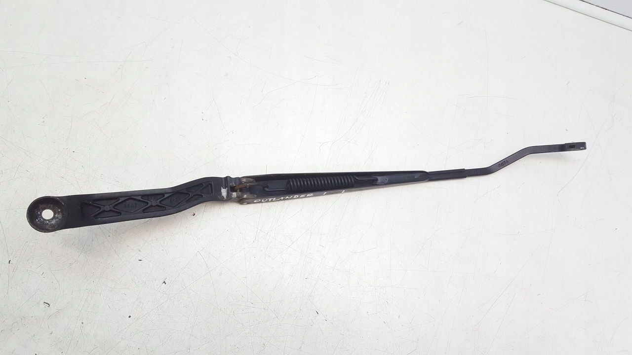 wiper arm left Mitsubishi Outlander and