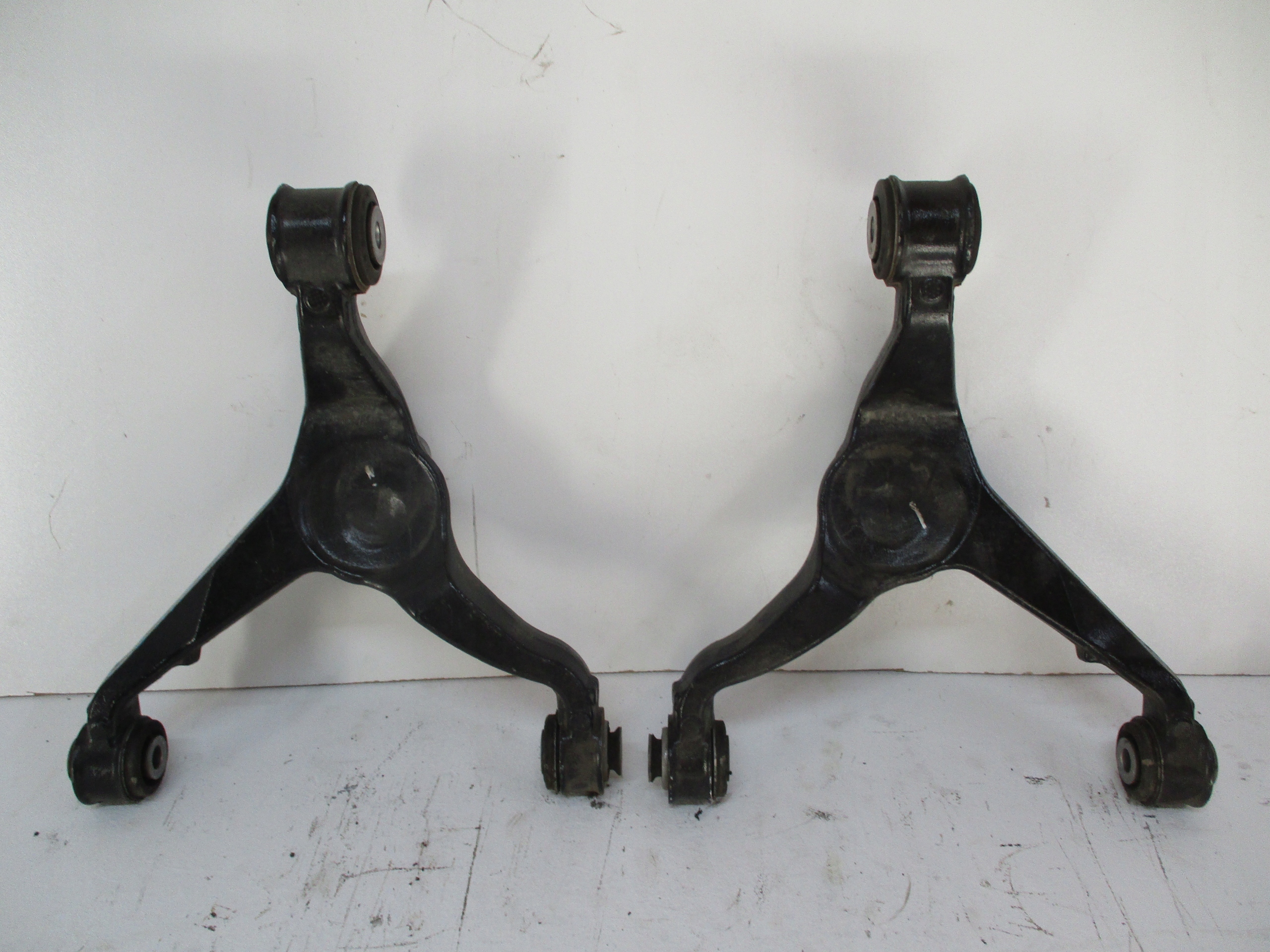 arm console left right CITROEN C5 AIRCROSS rear part
