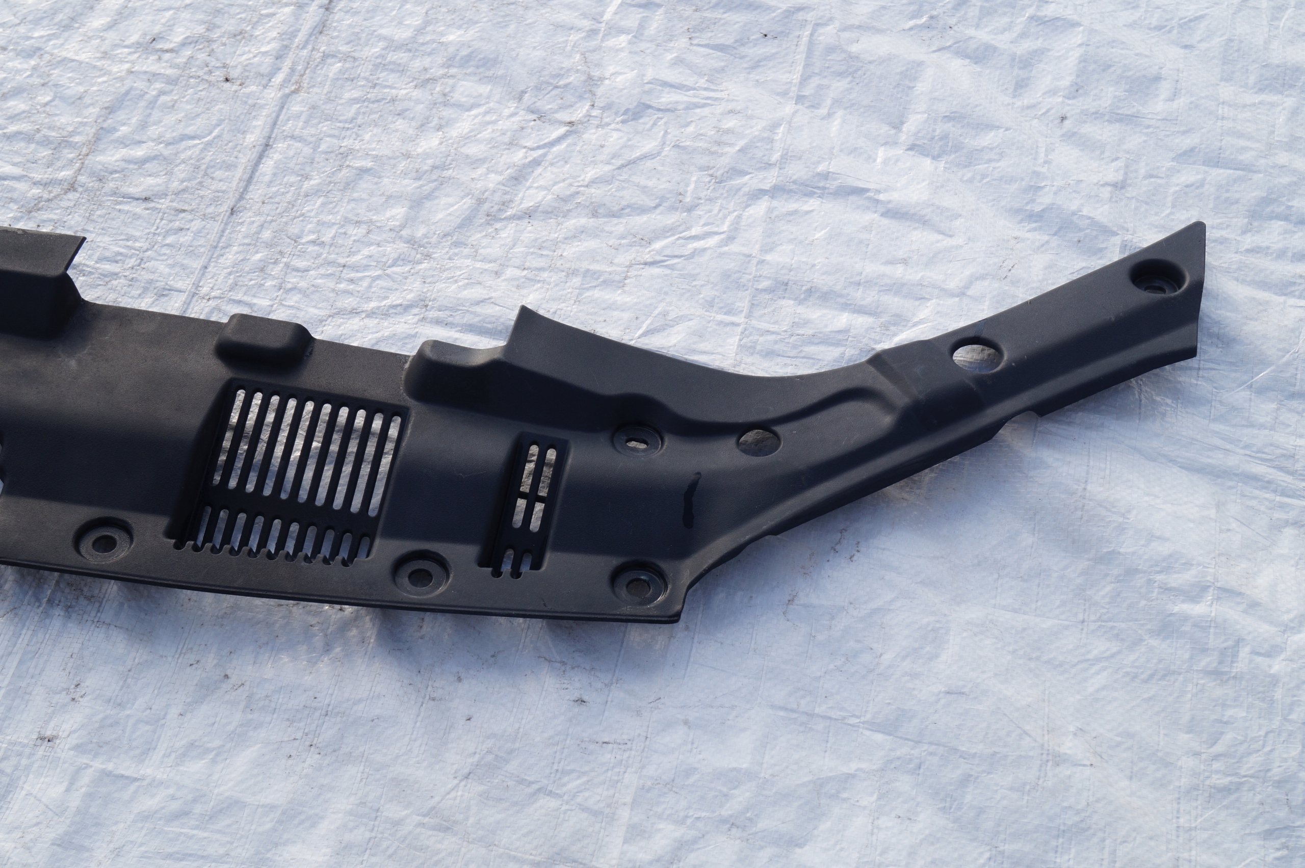 cover plastic supports front TOYOTA HIGHLANDER II 3.5