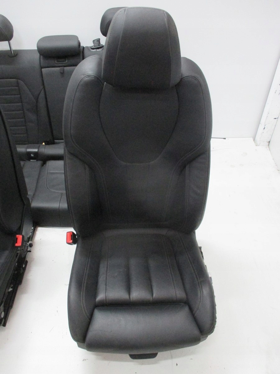 upholstery leather seats BMW X6 G06