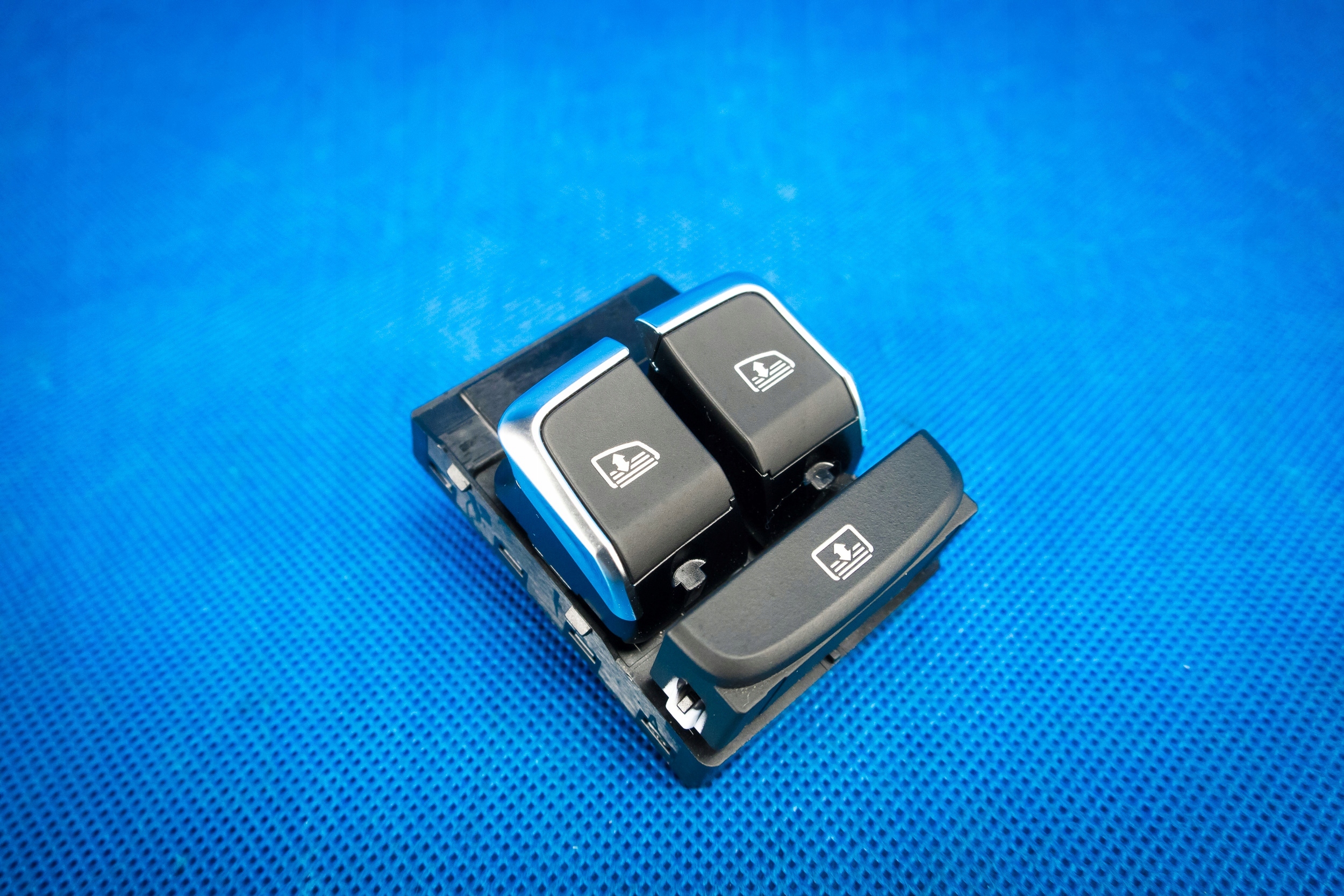 Commandes Vitre rolet Arrière Audi A8 4H 4H0959851F