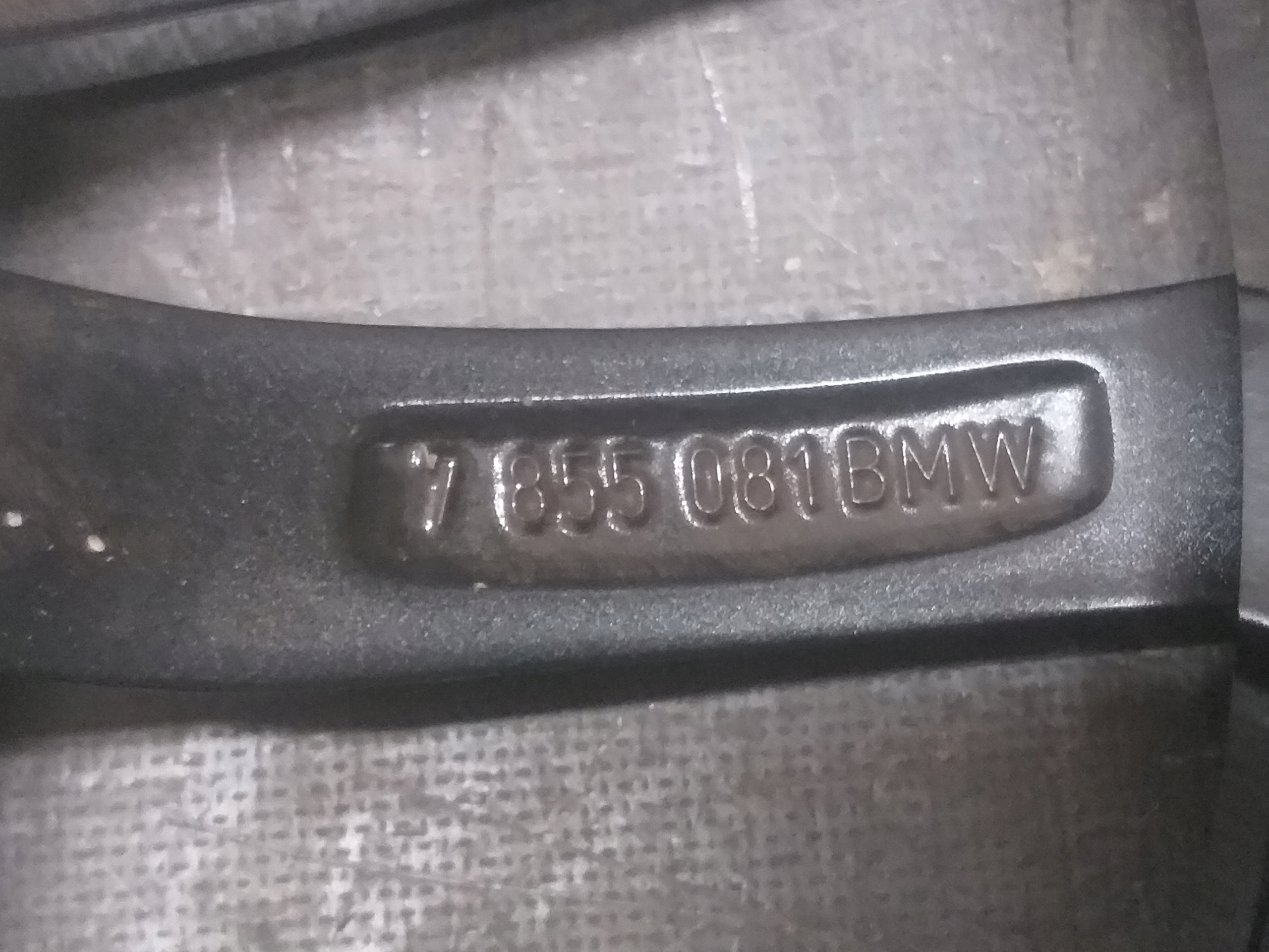 disk hliníkový BMW 8J 18" ET30 5X112 7855081